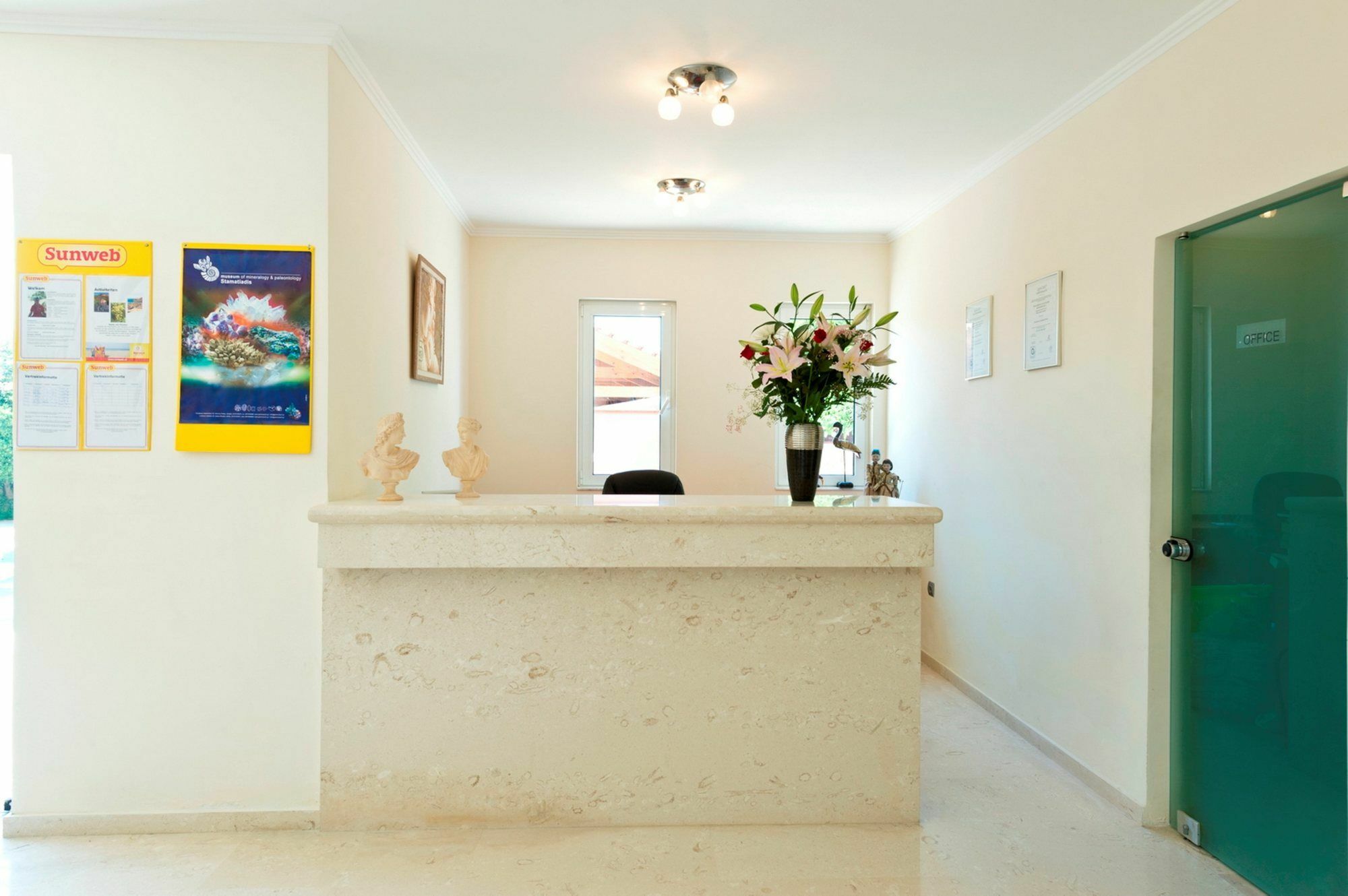 Perla Marina Guest house