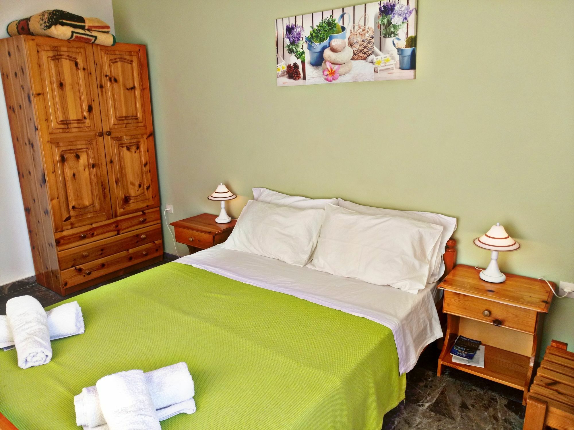 Corfu Rainbow Apartment