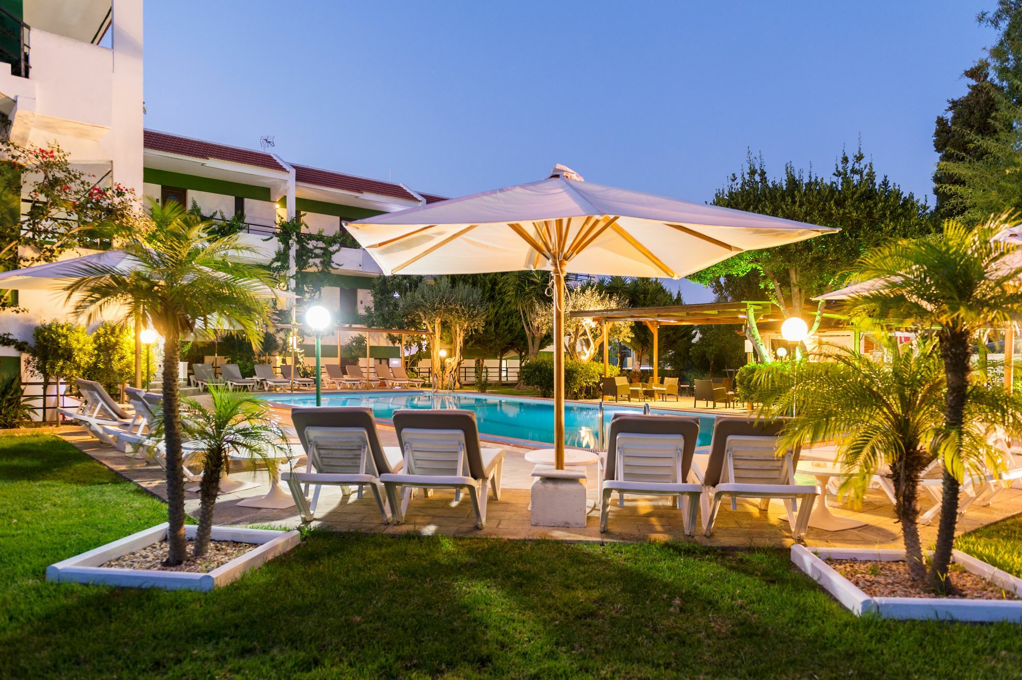 Aparthotel Terinikos Sunny Garden Junior
