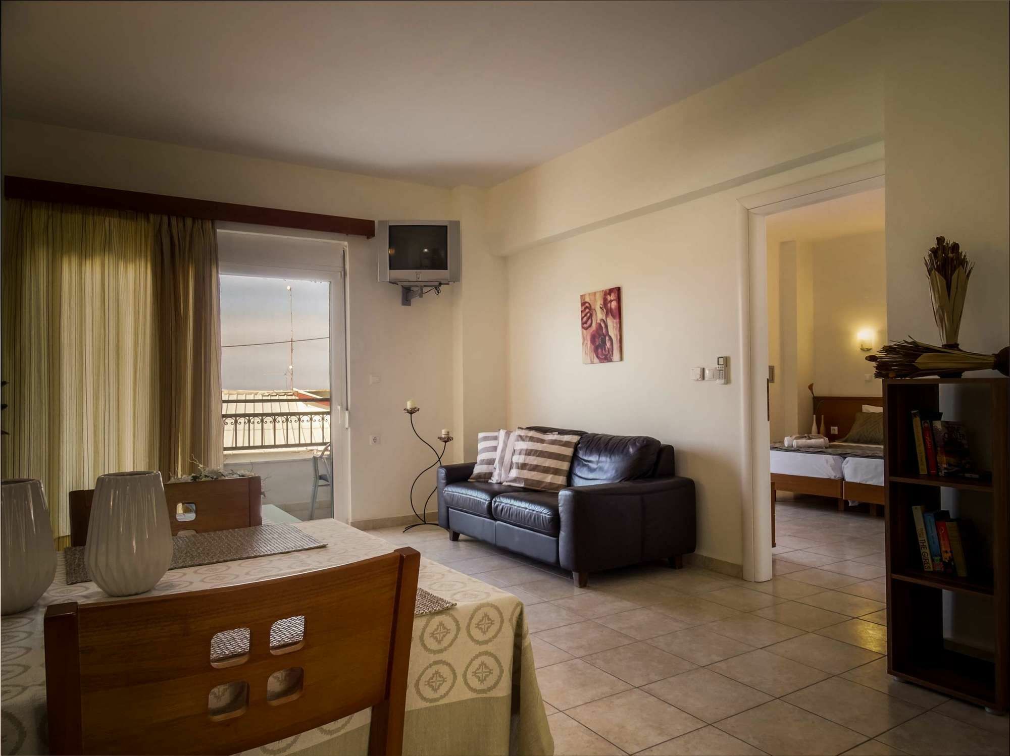 Tsambikos Apts Apartment