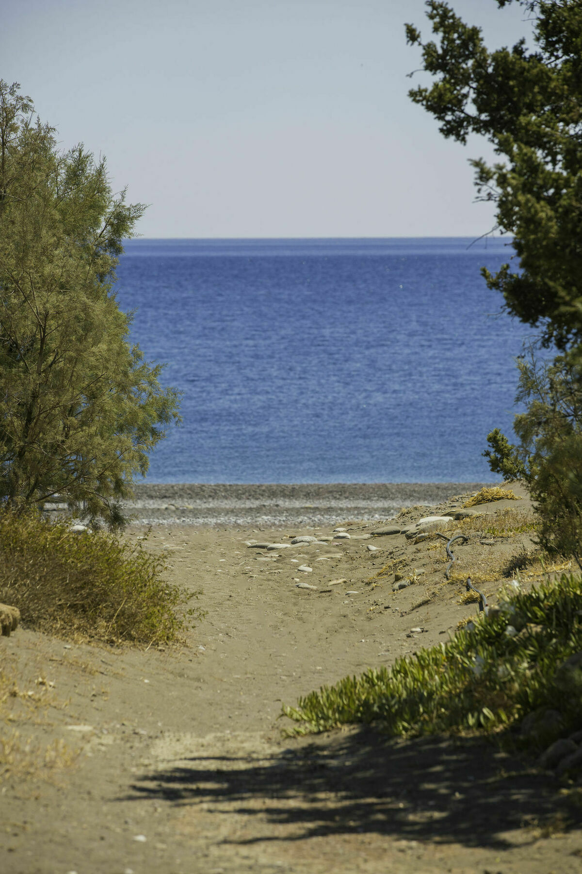 Antonoglou - Waterfront Luxury Retreat