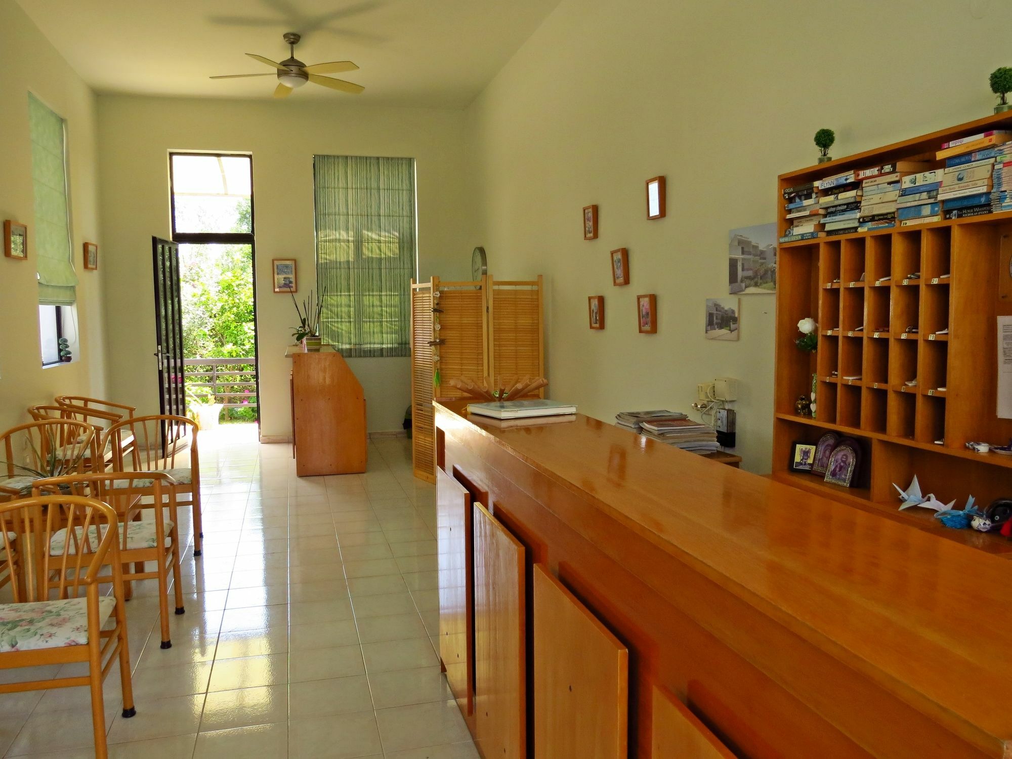 Debby Aparthotel Ialysos (Rhodes)