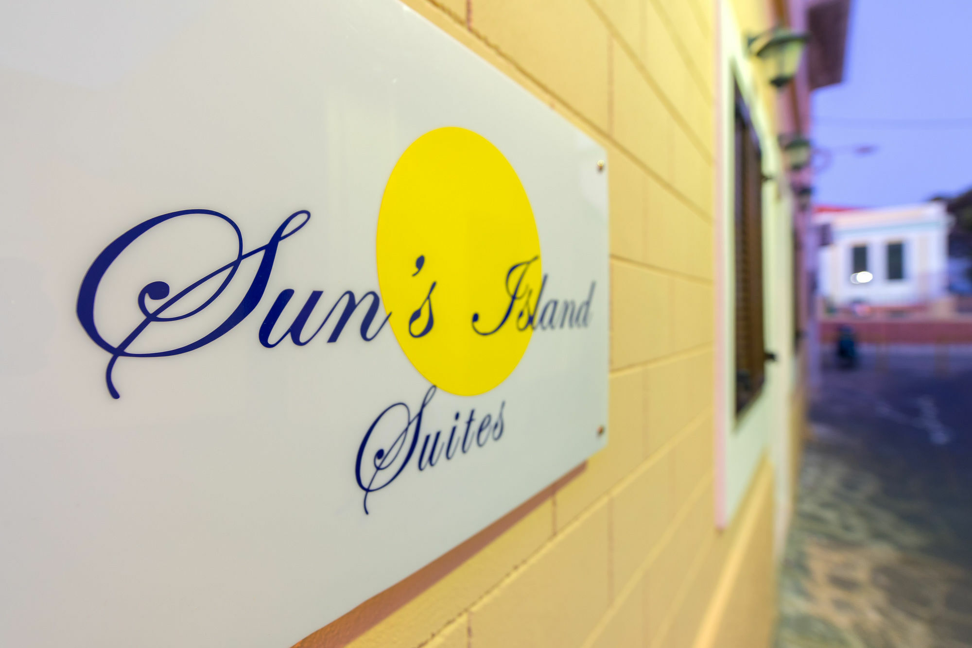Sun's Island