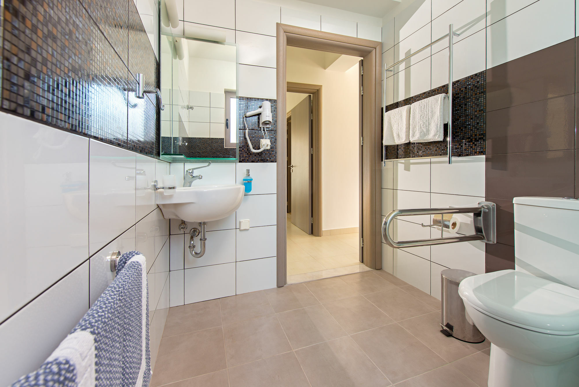 Greatland - Vagia Apartment