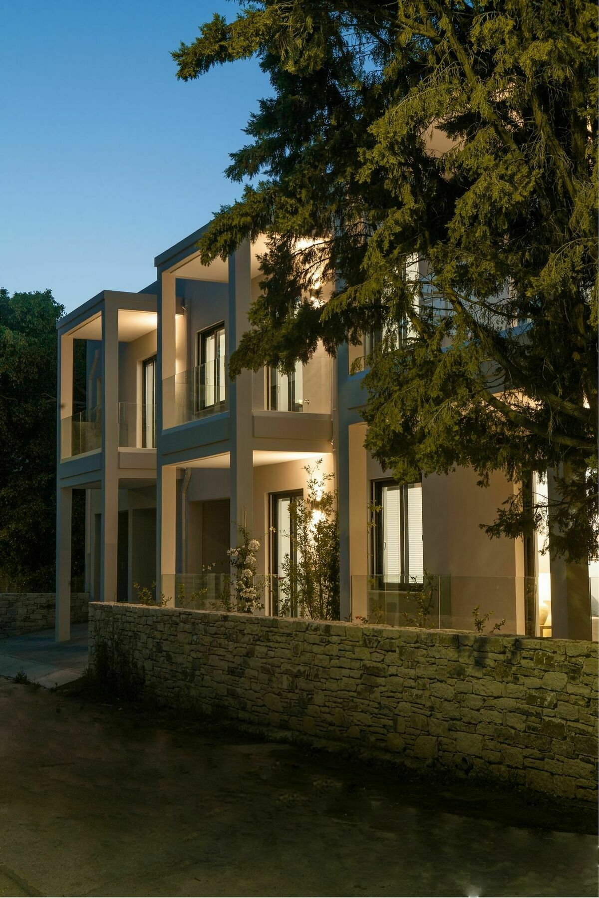Aethrion Boutique Homes *