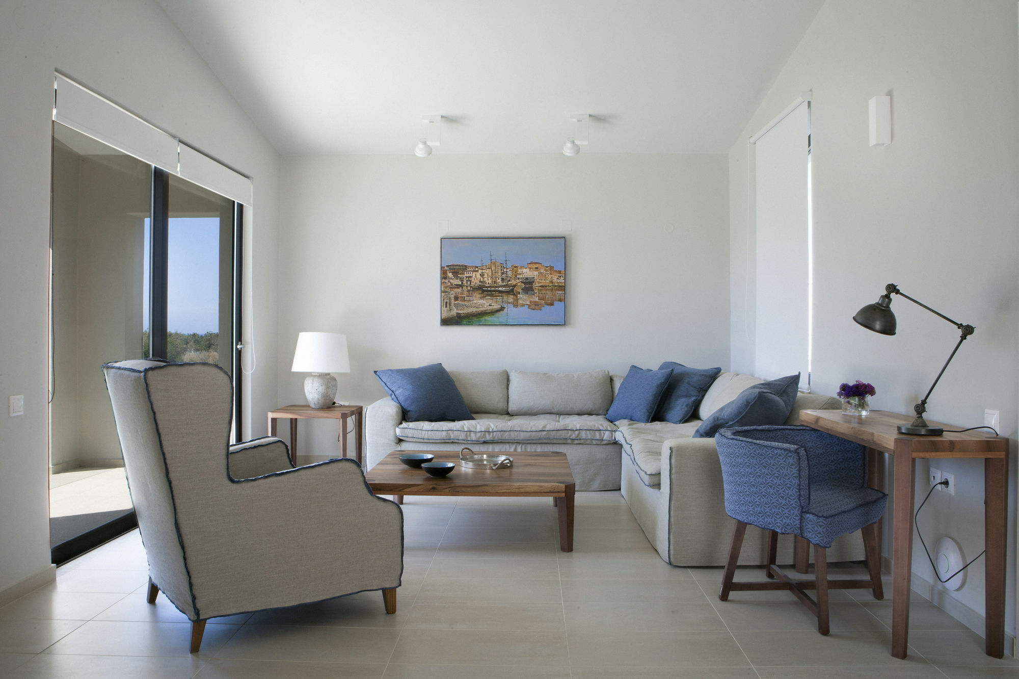 Aethrion Boutique Homes Apartment *