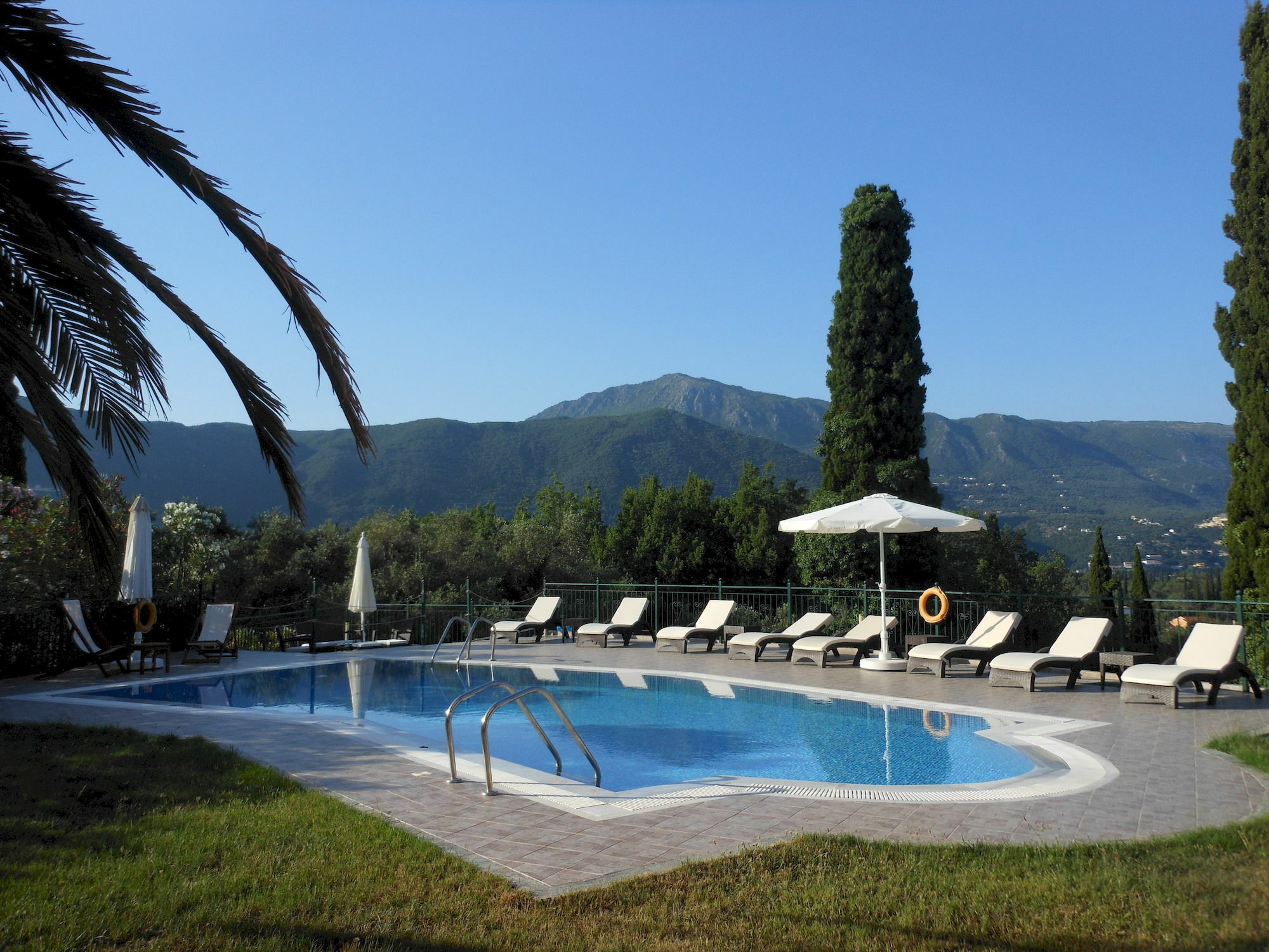 Ziogas Luxury Dassia (Corfu)