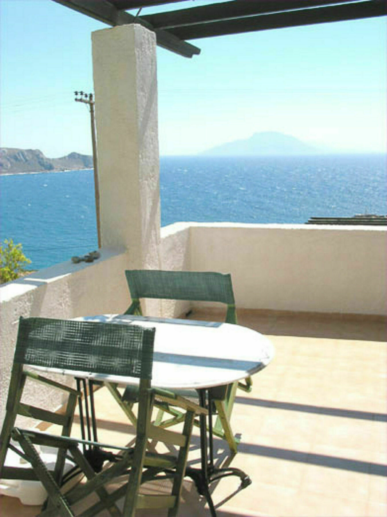 View Foinikion