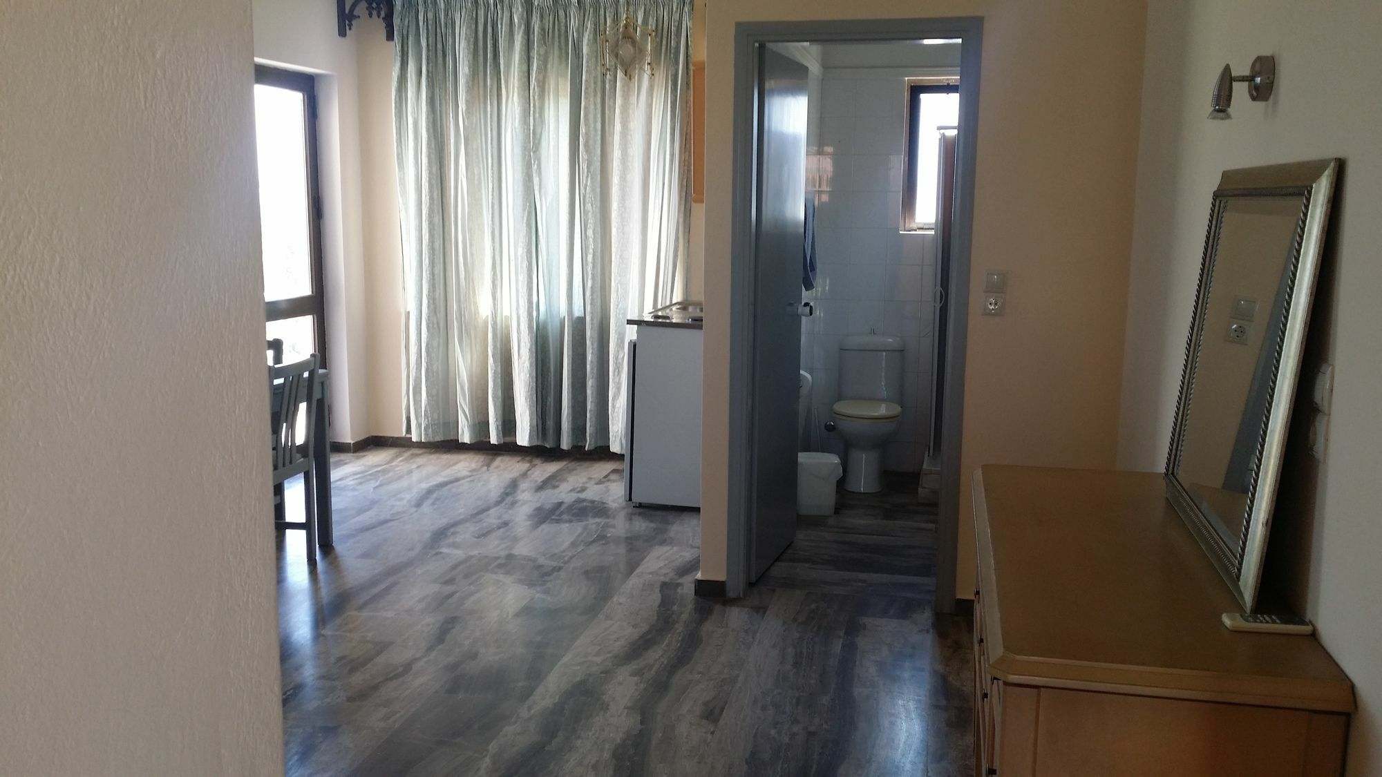 Minerva Hotel 2*