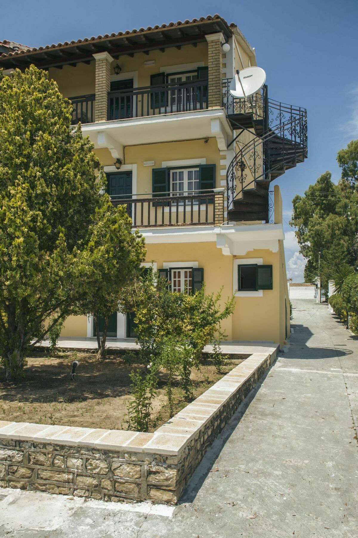 Potamos *
