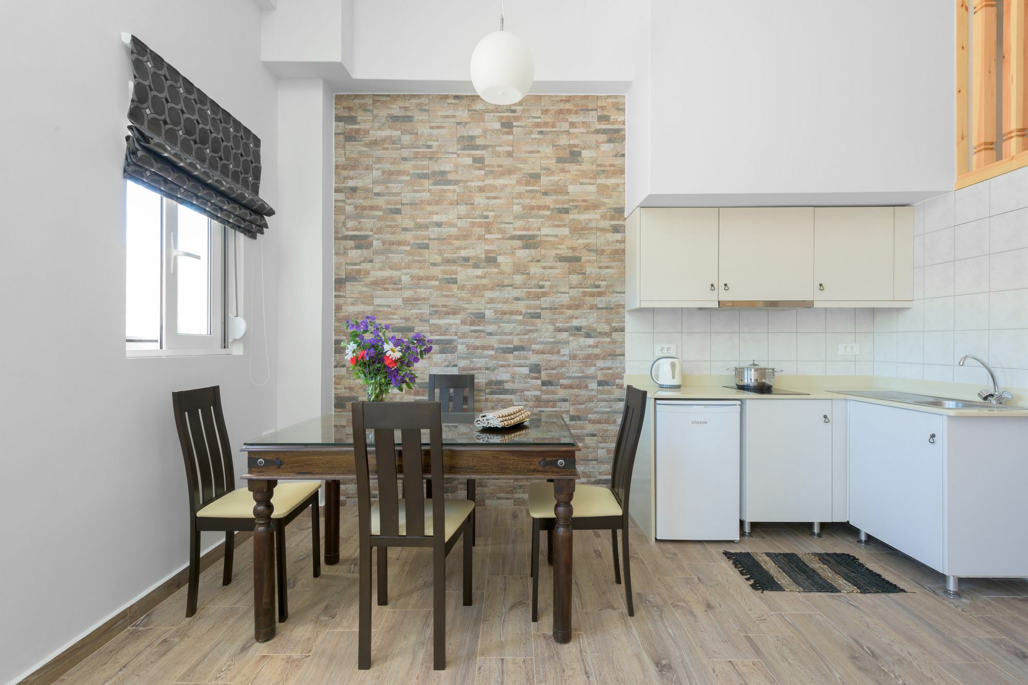Vlycha & Apartment Lindos (Rhodes)
