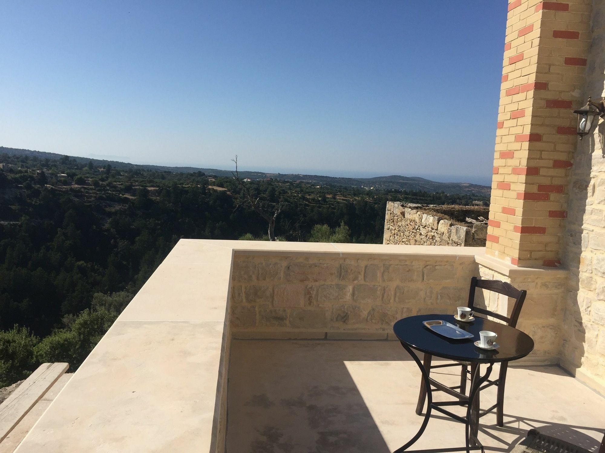 Villa Dim Art Stone House