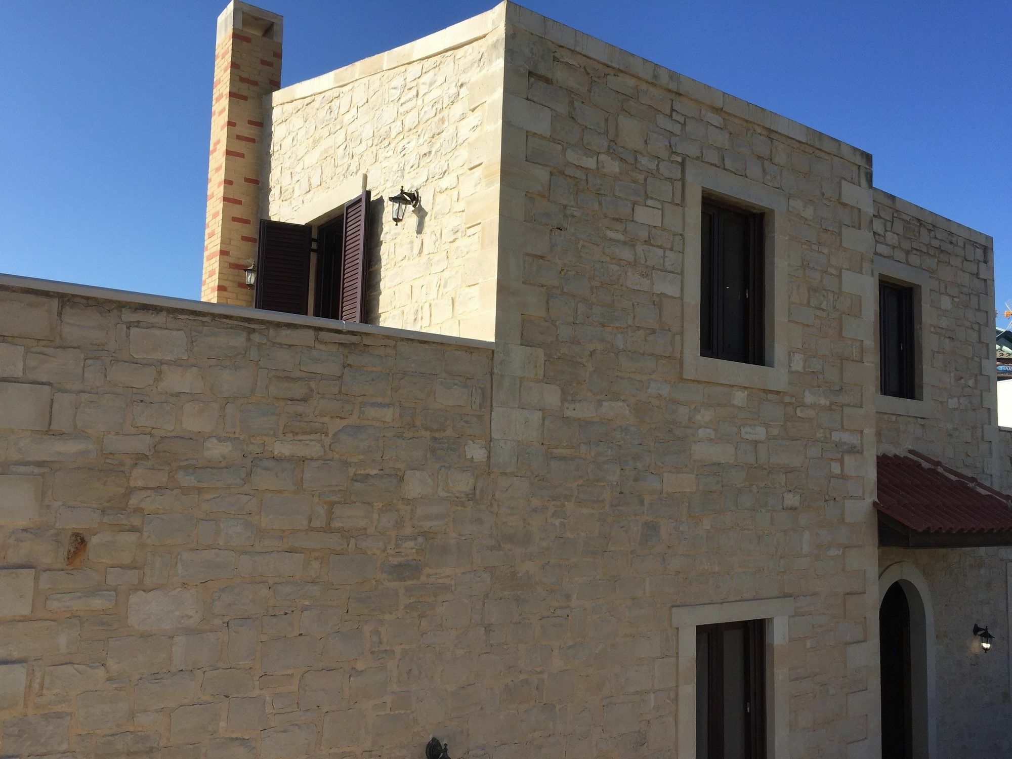 Dim Art Stone House Villa *