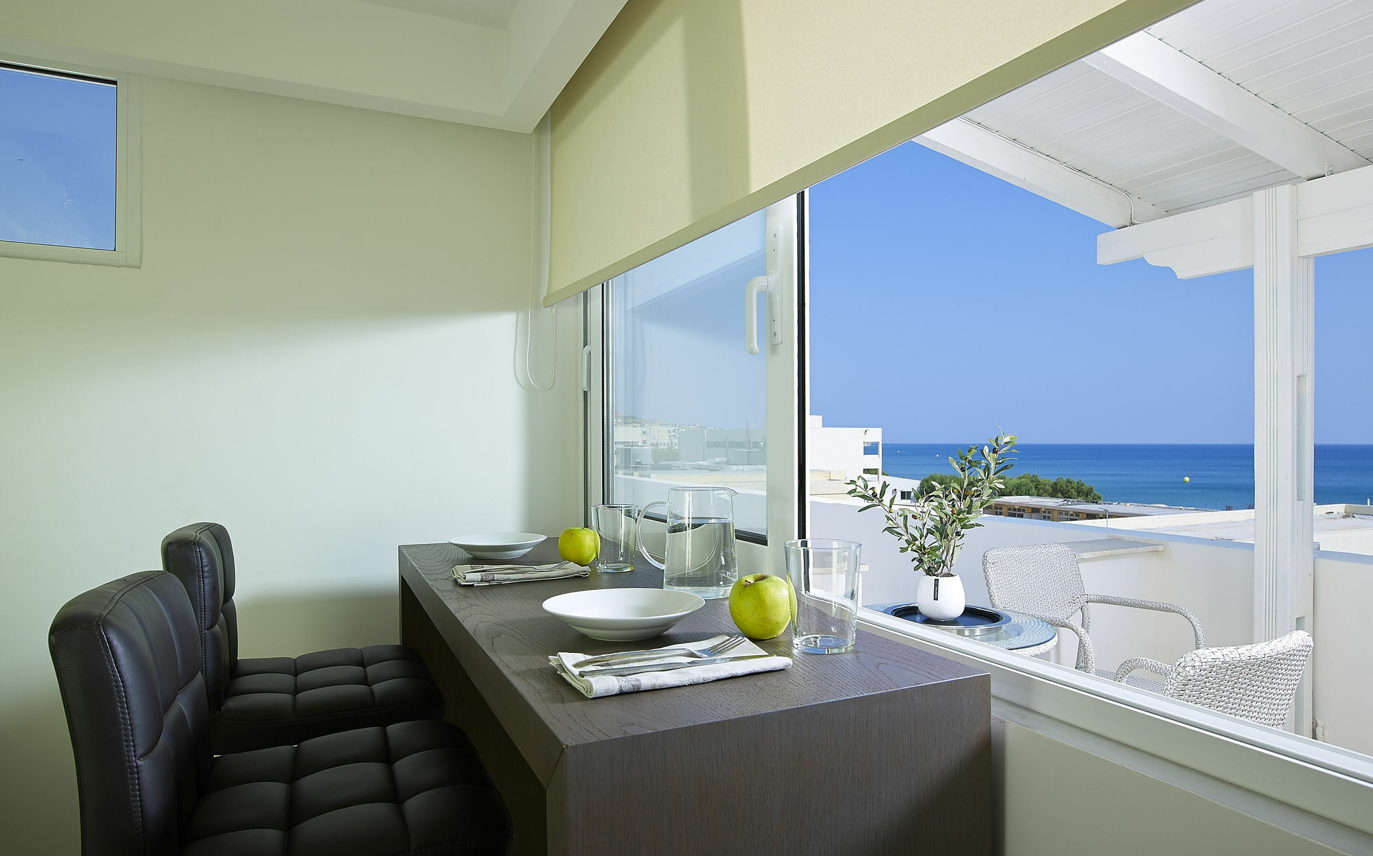 Coral Apartment *