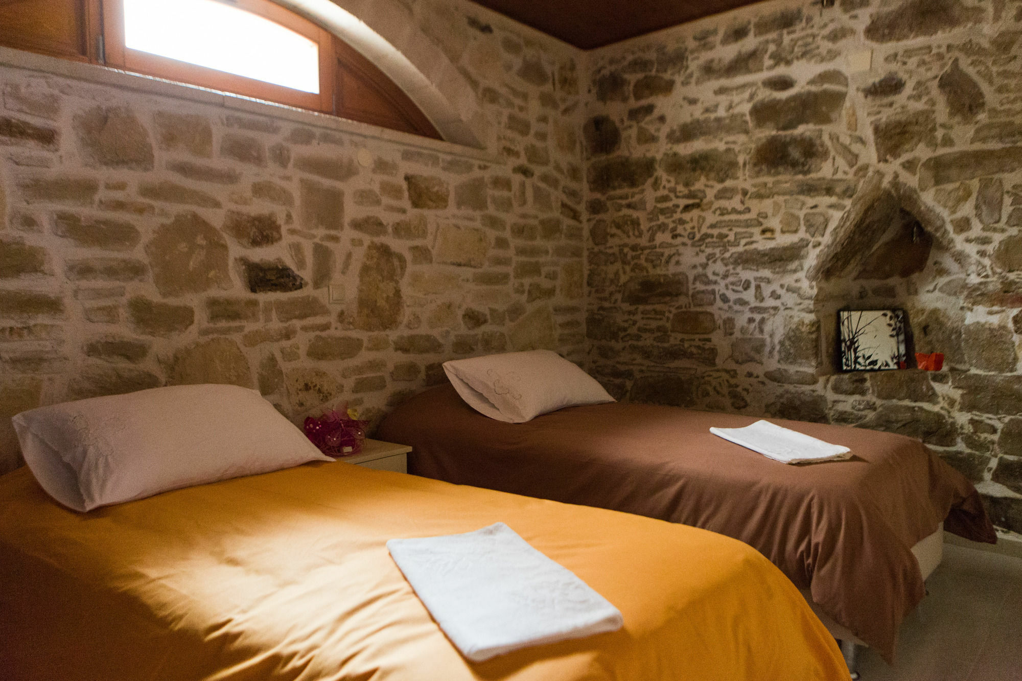 Zouridi Park 3*