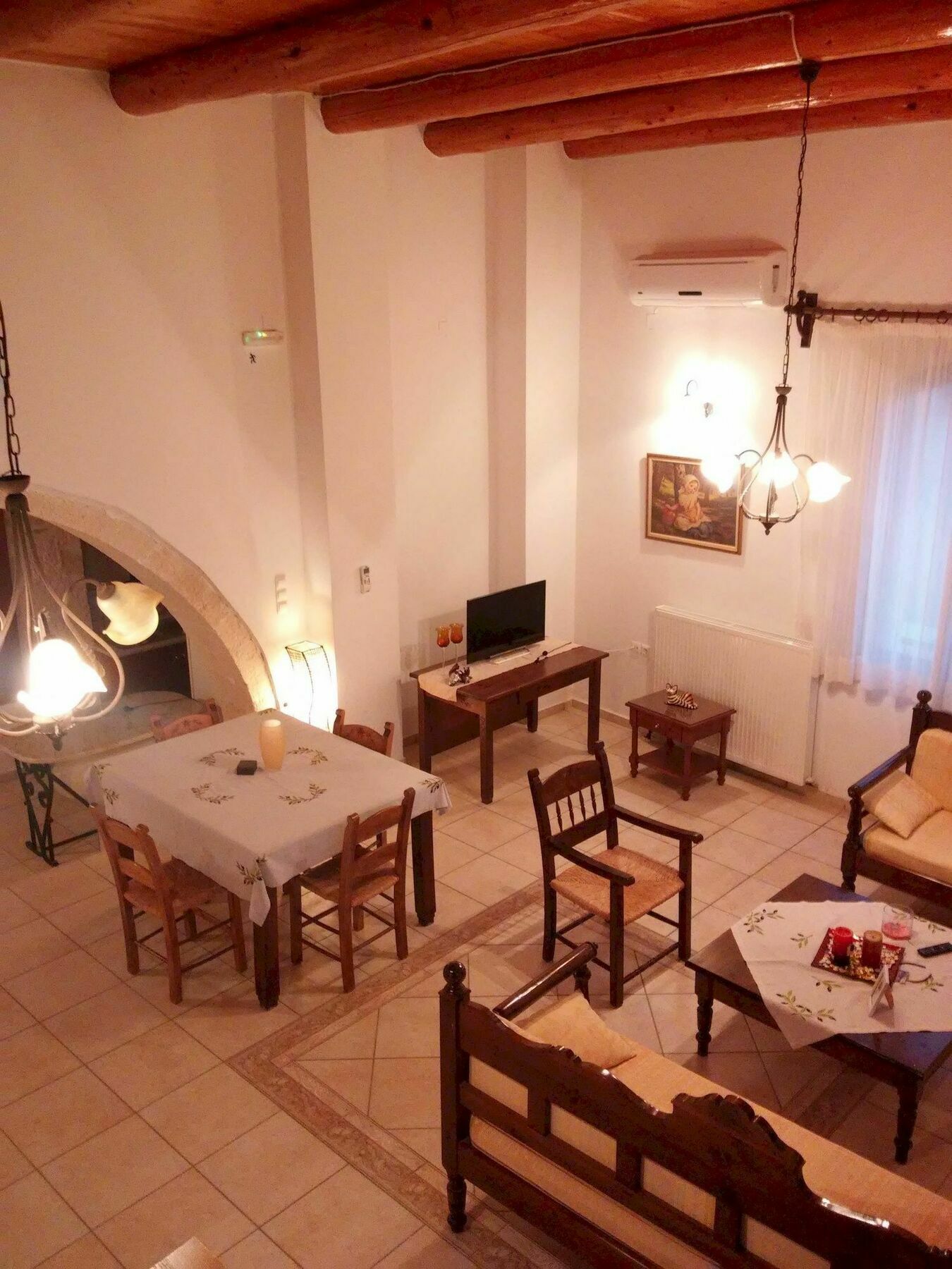 Skandalis Traditional Apartment Chorafakia