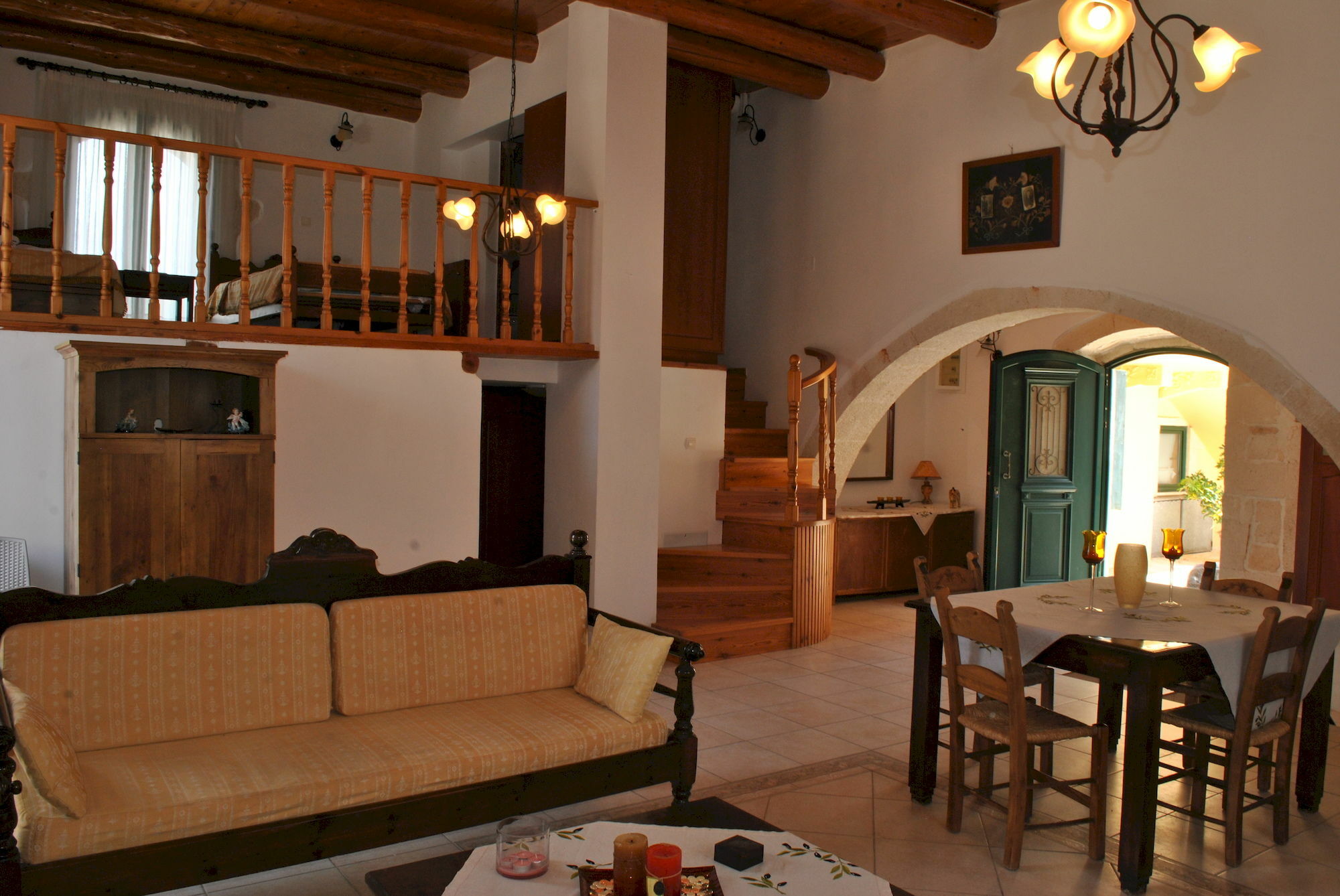 Skandalis Traditional Apartment Chorafakia