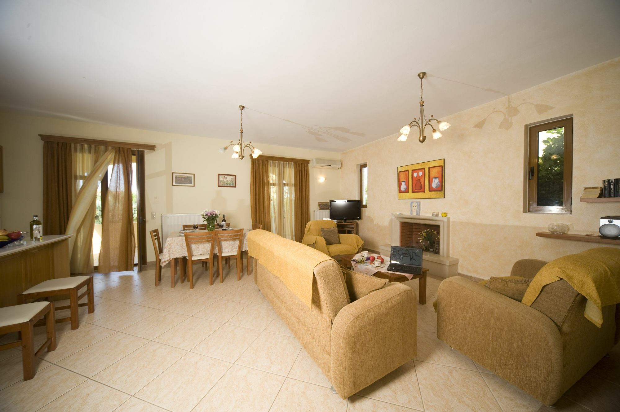 Villa Aloni *
