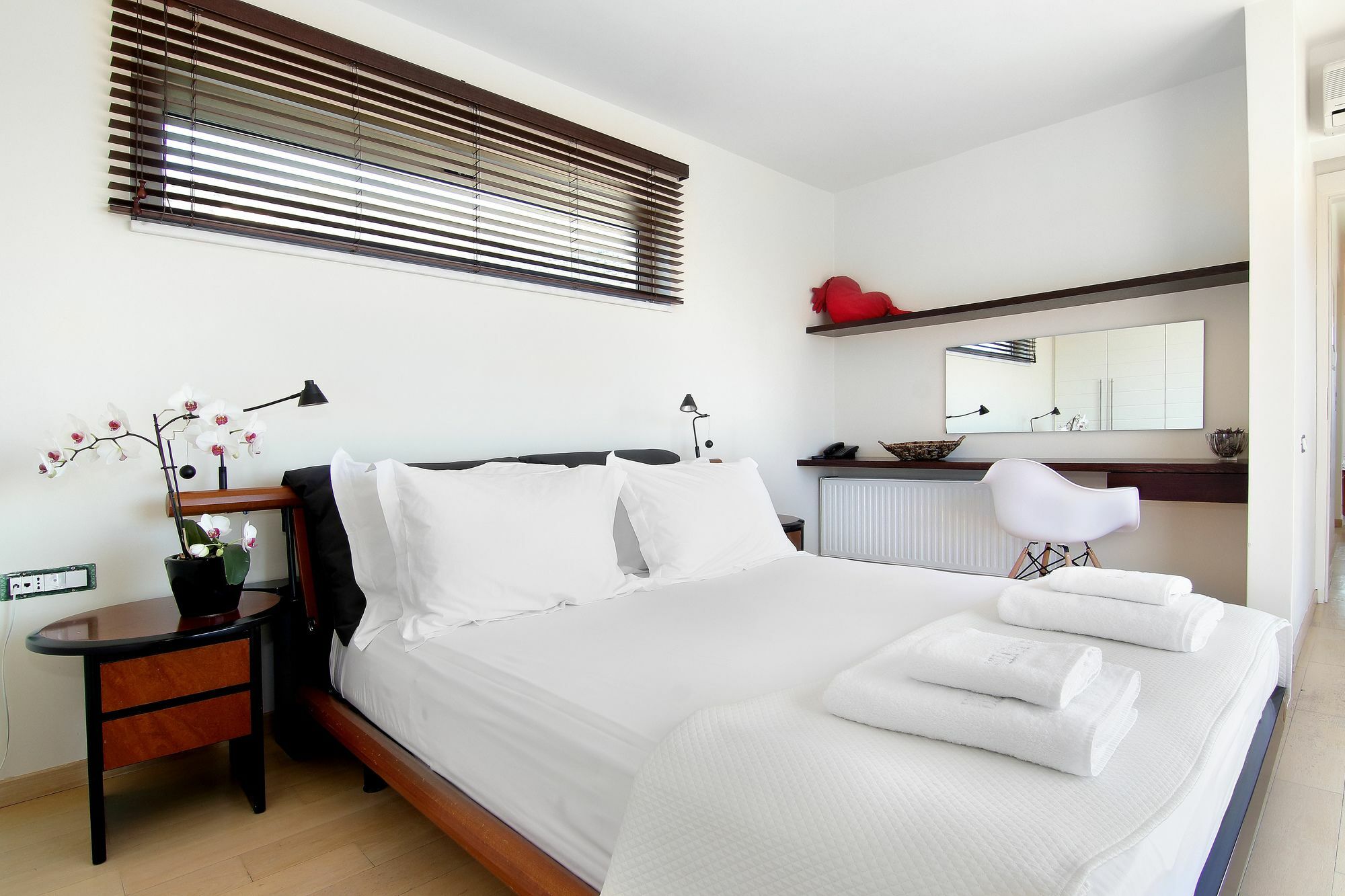 Villa Takeoff Saronida *