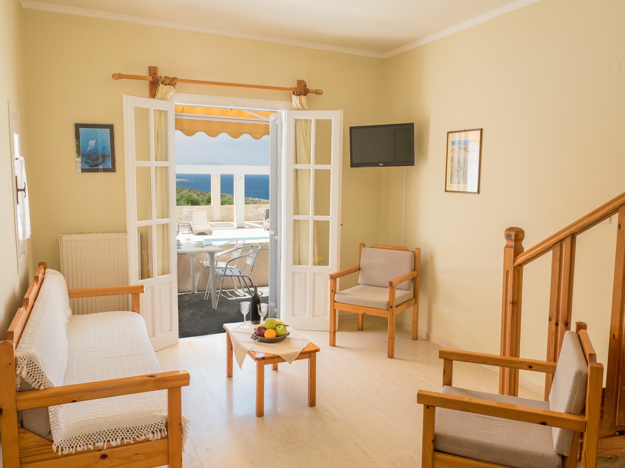 Alexander Apartment