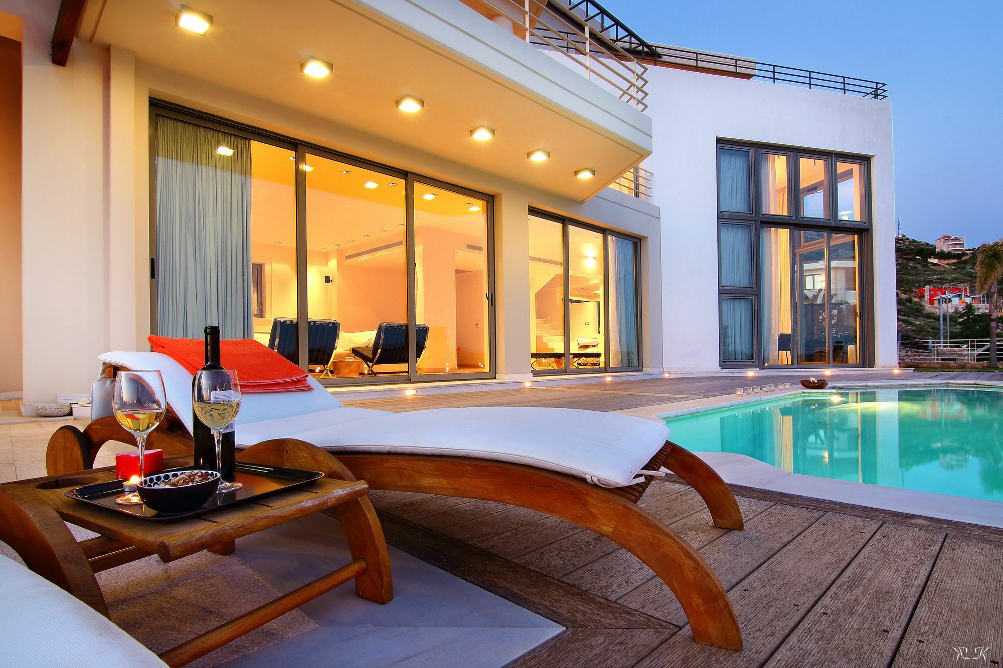 Villa Takeoff Saronida