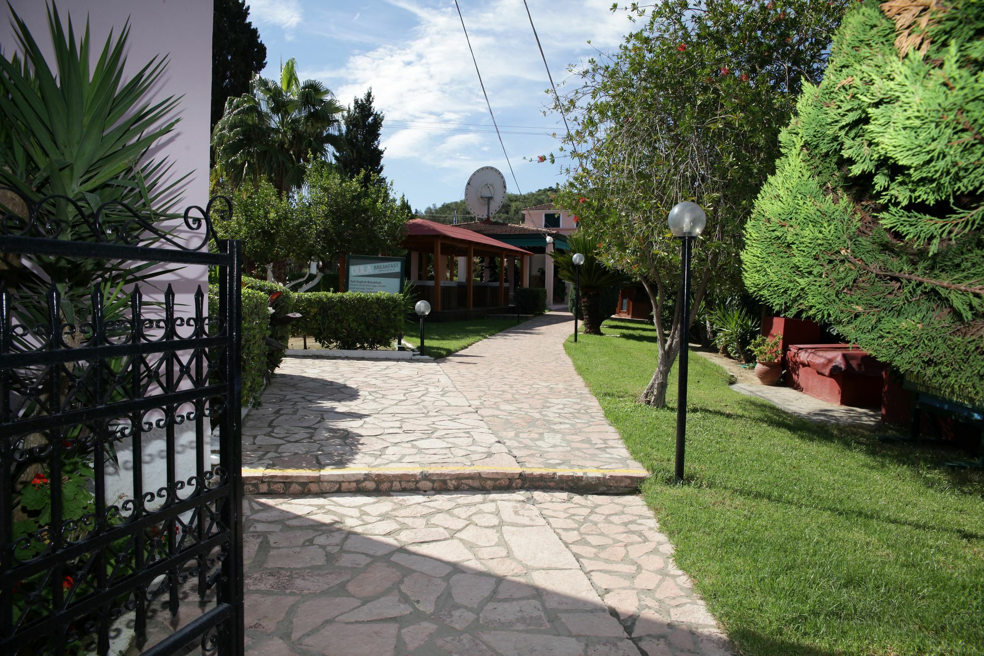 Hotel Oula Maisonettes
