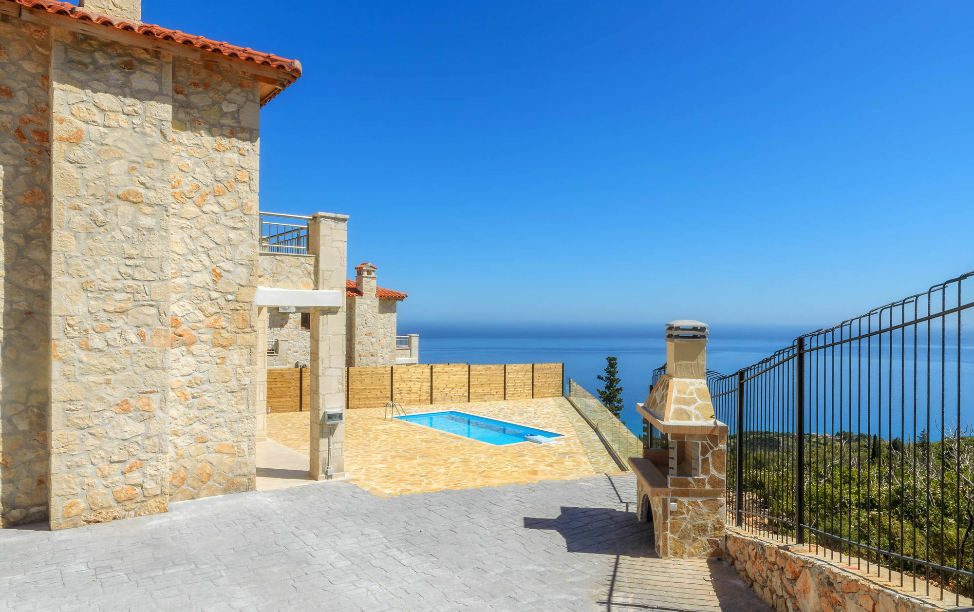 Orient Deluxe * Elatia (Zakynthos)