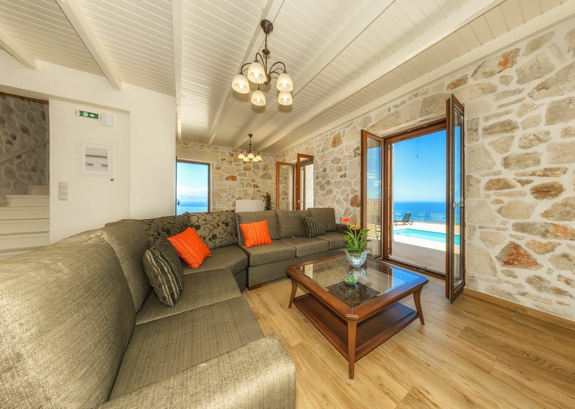 Orient Deluxe Elatia (Zakynthos)