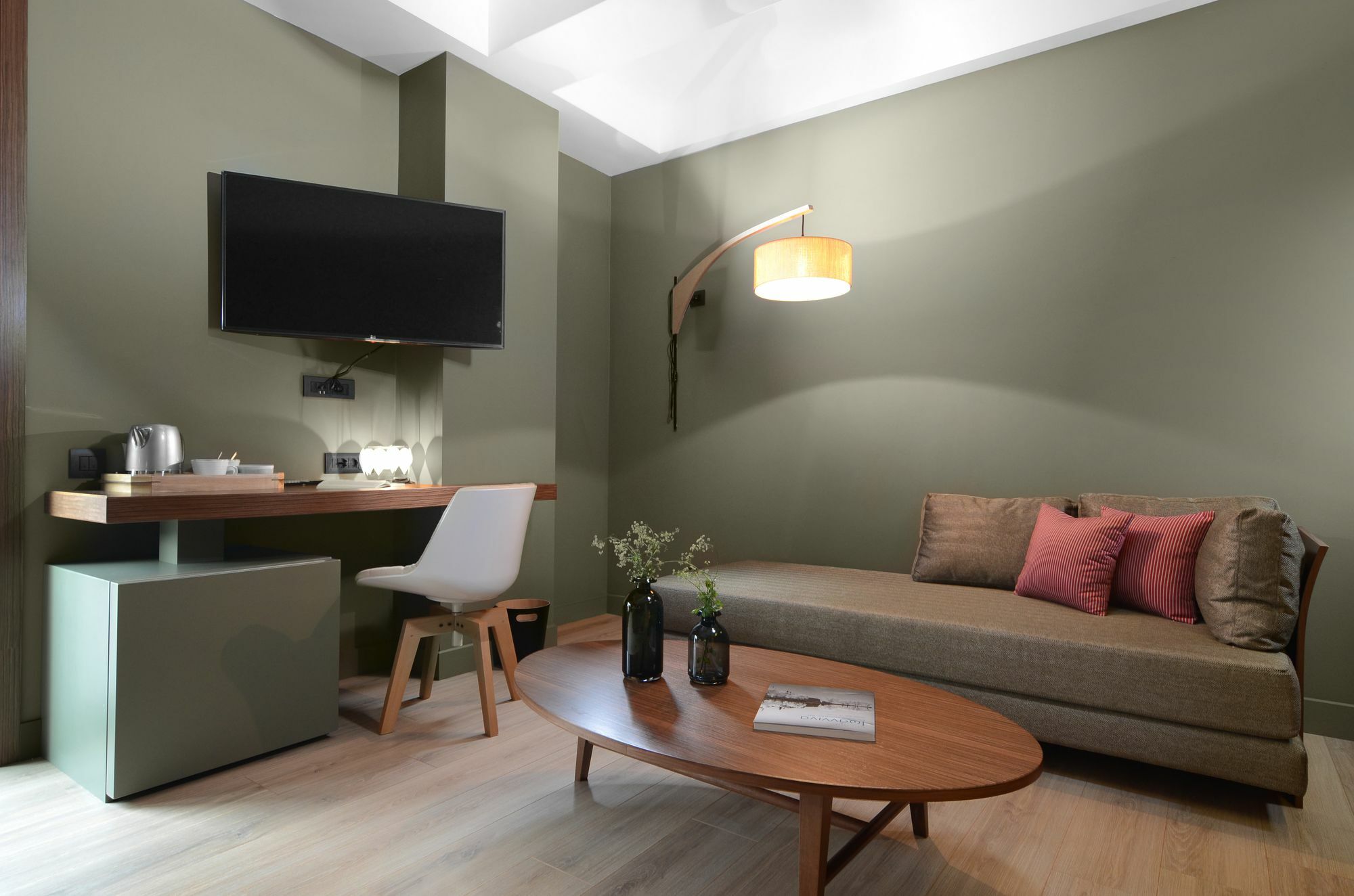Hotel Spirit Boutique & 4*