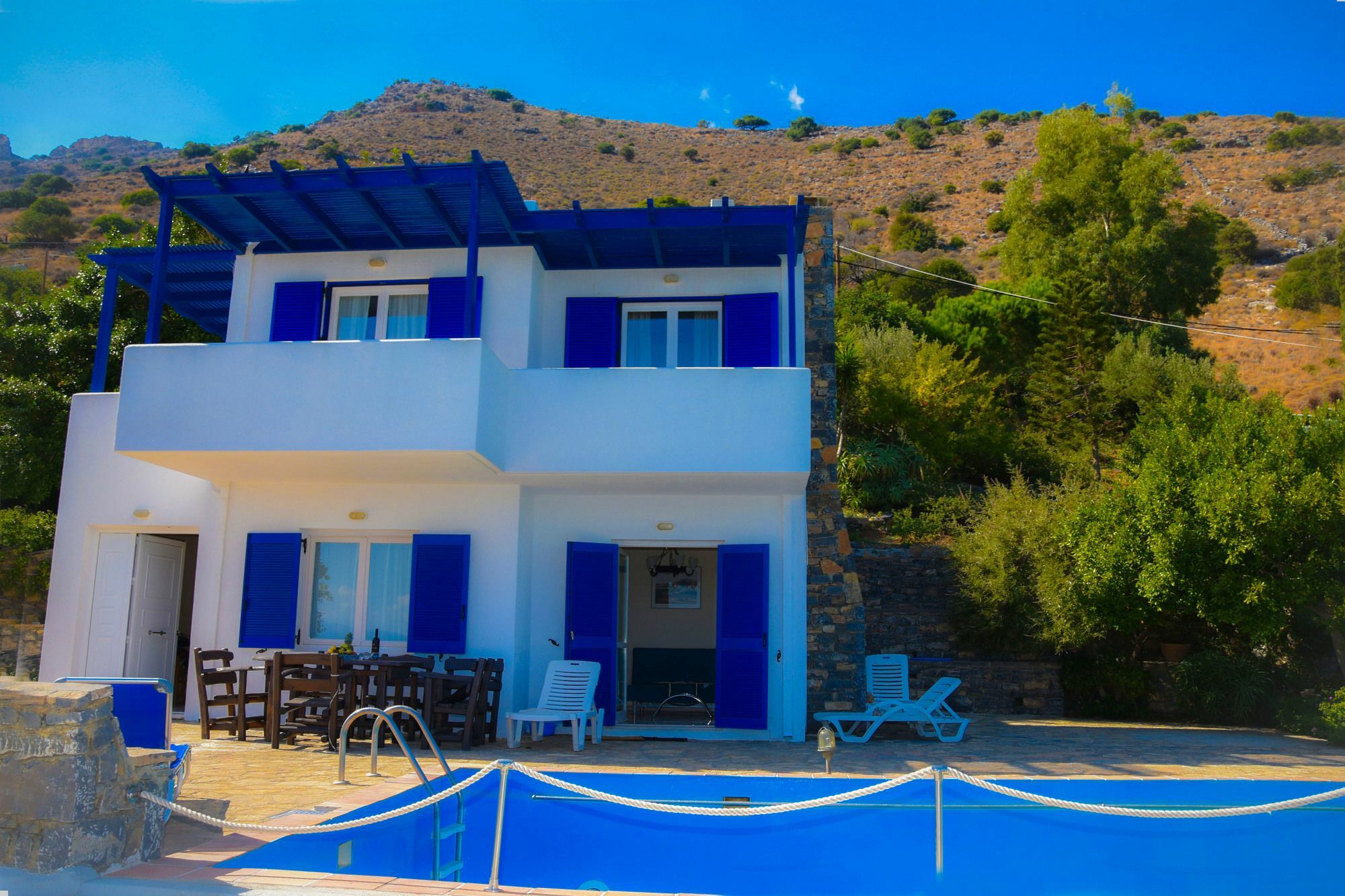Theo * Elounda (Crete)