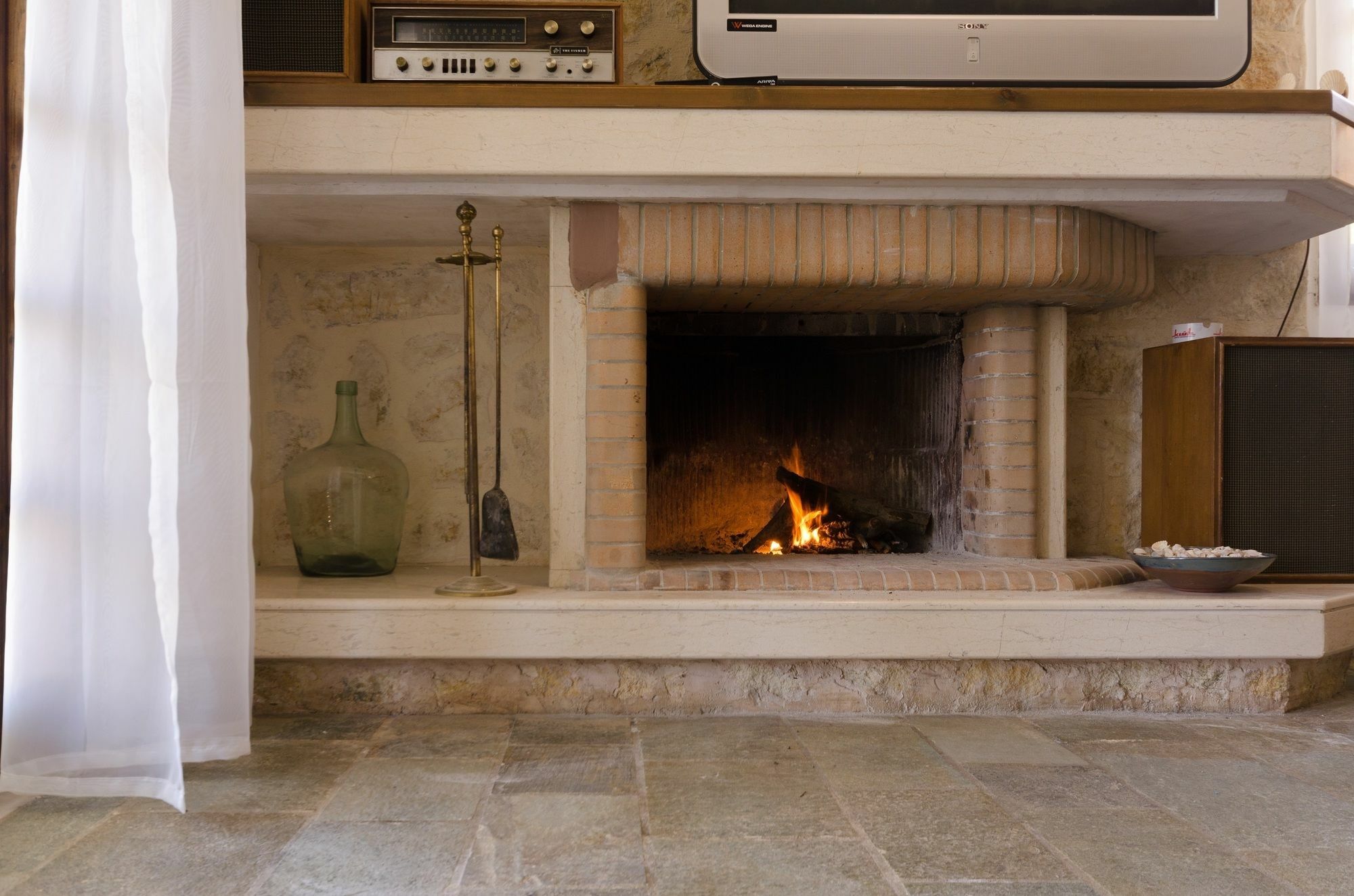 Villa Dim Art Traditional