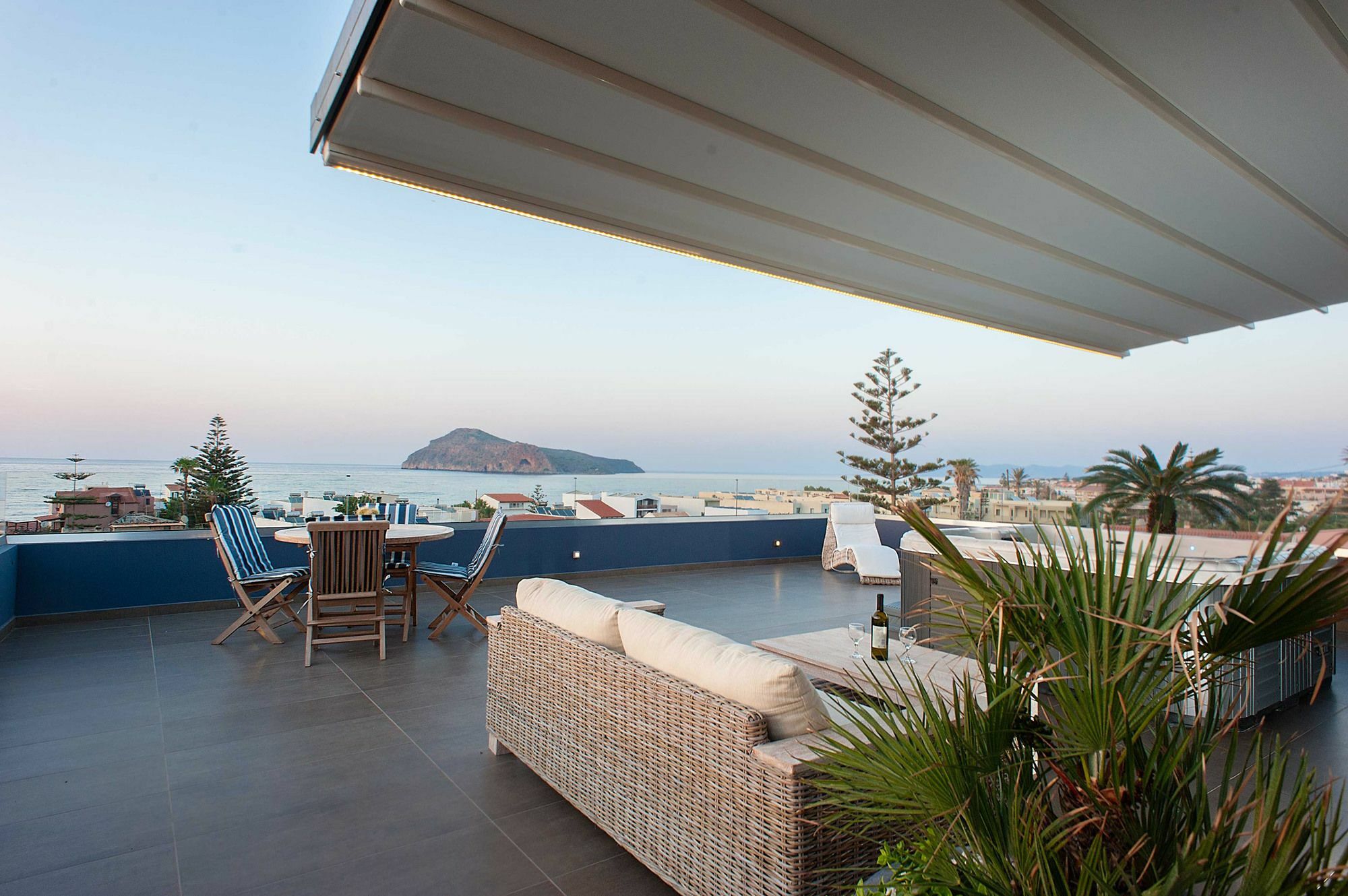 Frideriki & * Platanias (Crete)