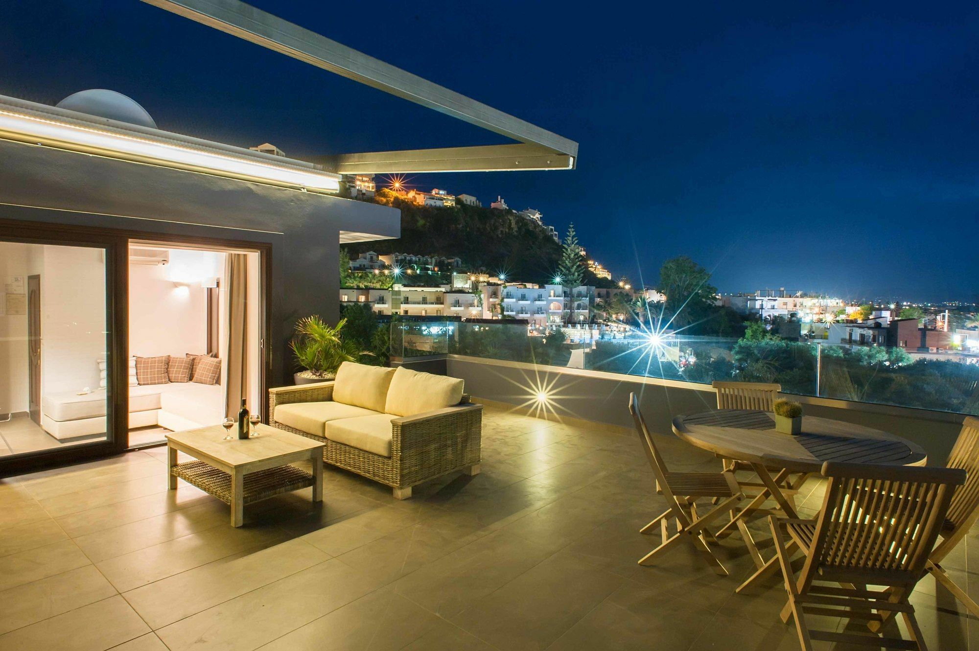 Frideriki & Platanias (Crete)