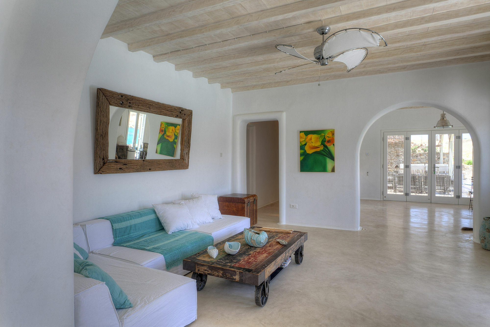 Villa Barbarossa - Elegant Beachfront Retreat With Heated Pool & Outdoor Gym