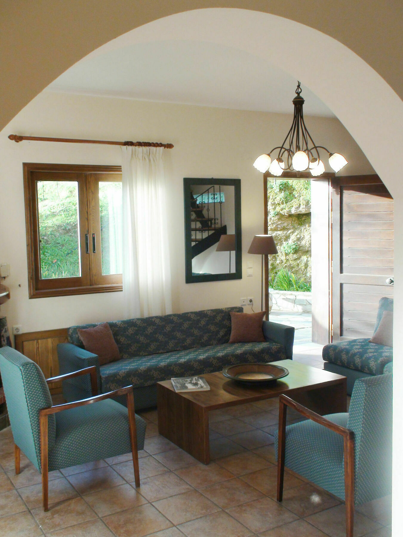 Aori Hillside Apartment