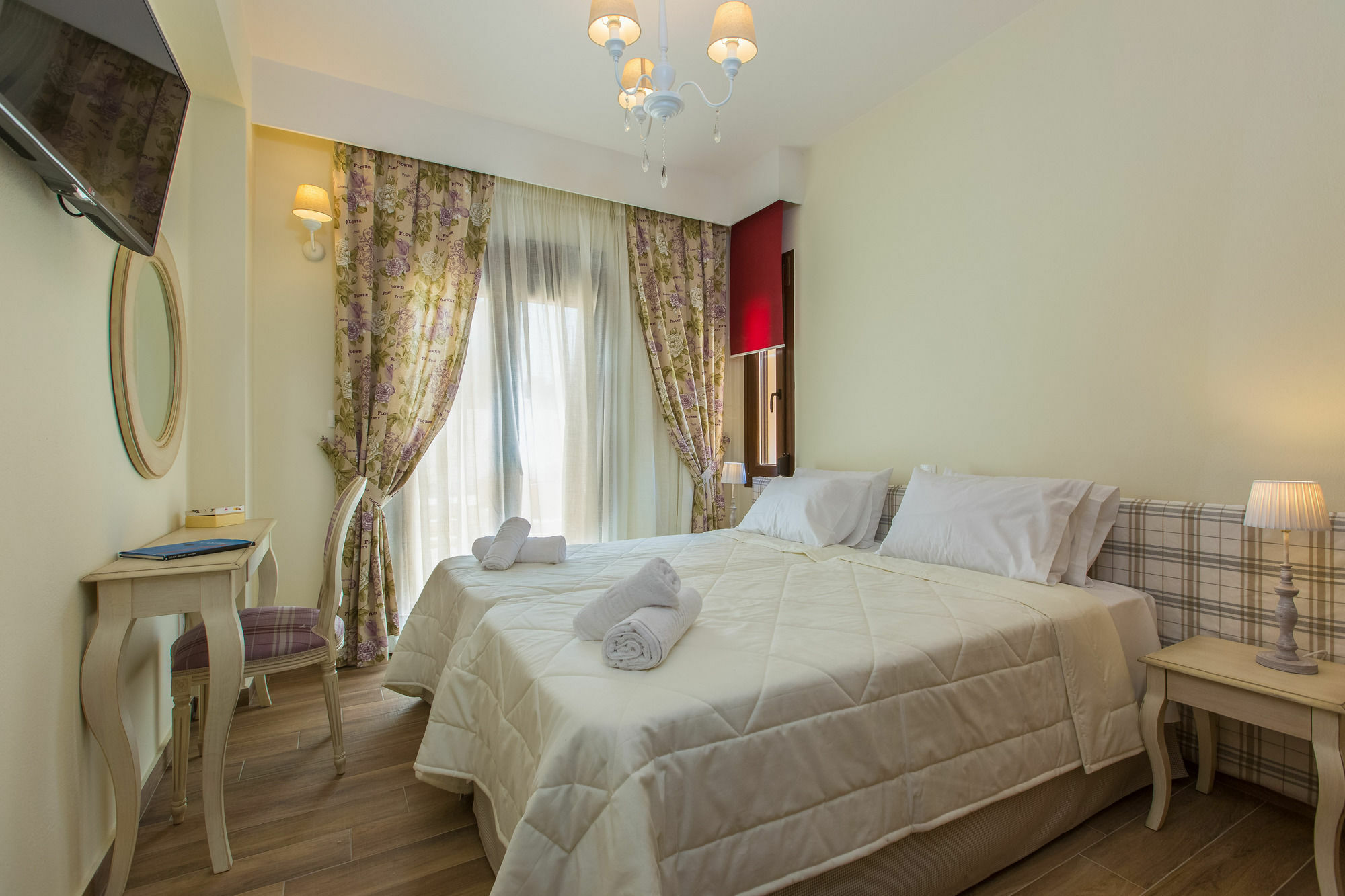 Villa Roupes Villa I, Family Villa, Fantastic Views, Private Pool *