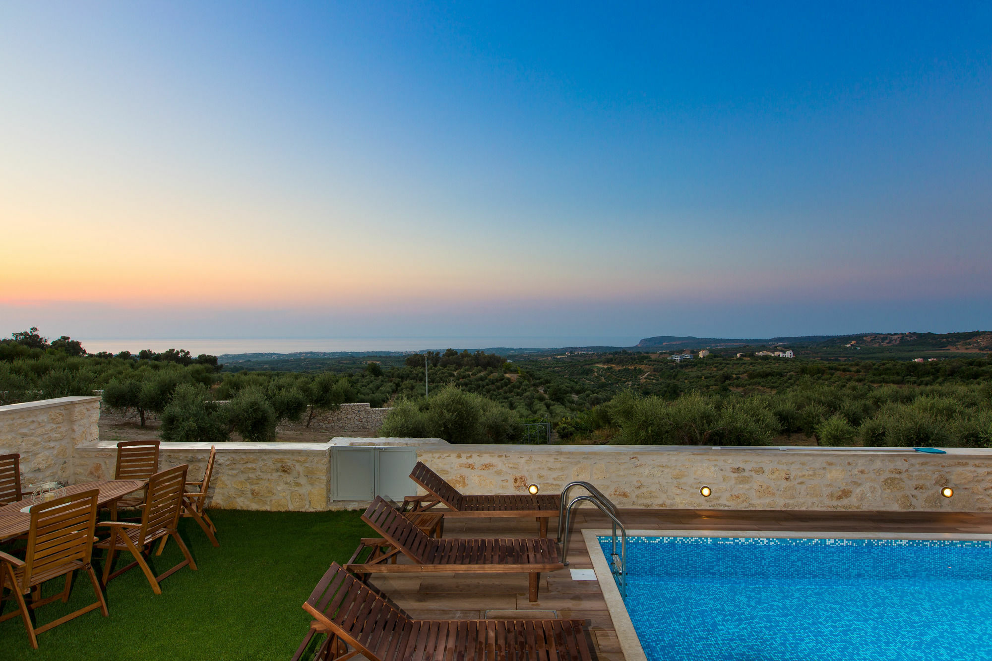 Roupes Villa I, Family Villa, Fantastic Views, Private Pool Villa Roupai