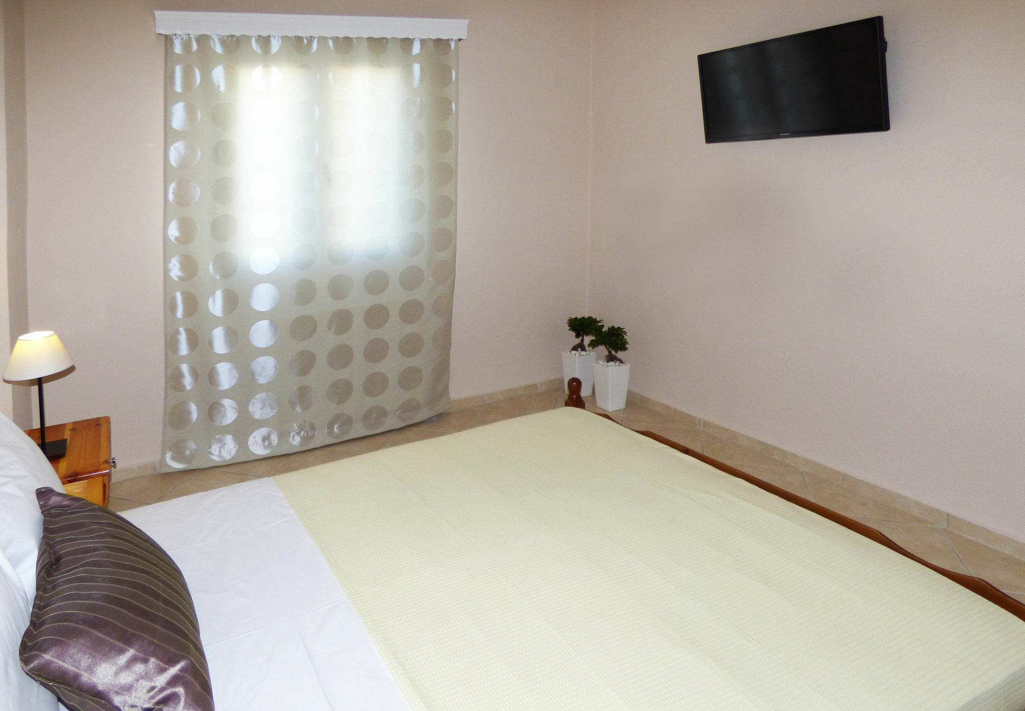 Rampelia Apartment *