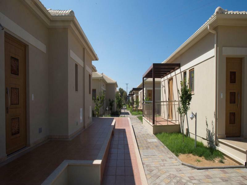 Hotel Niriides Luxury Villas 3*