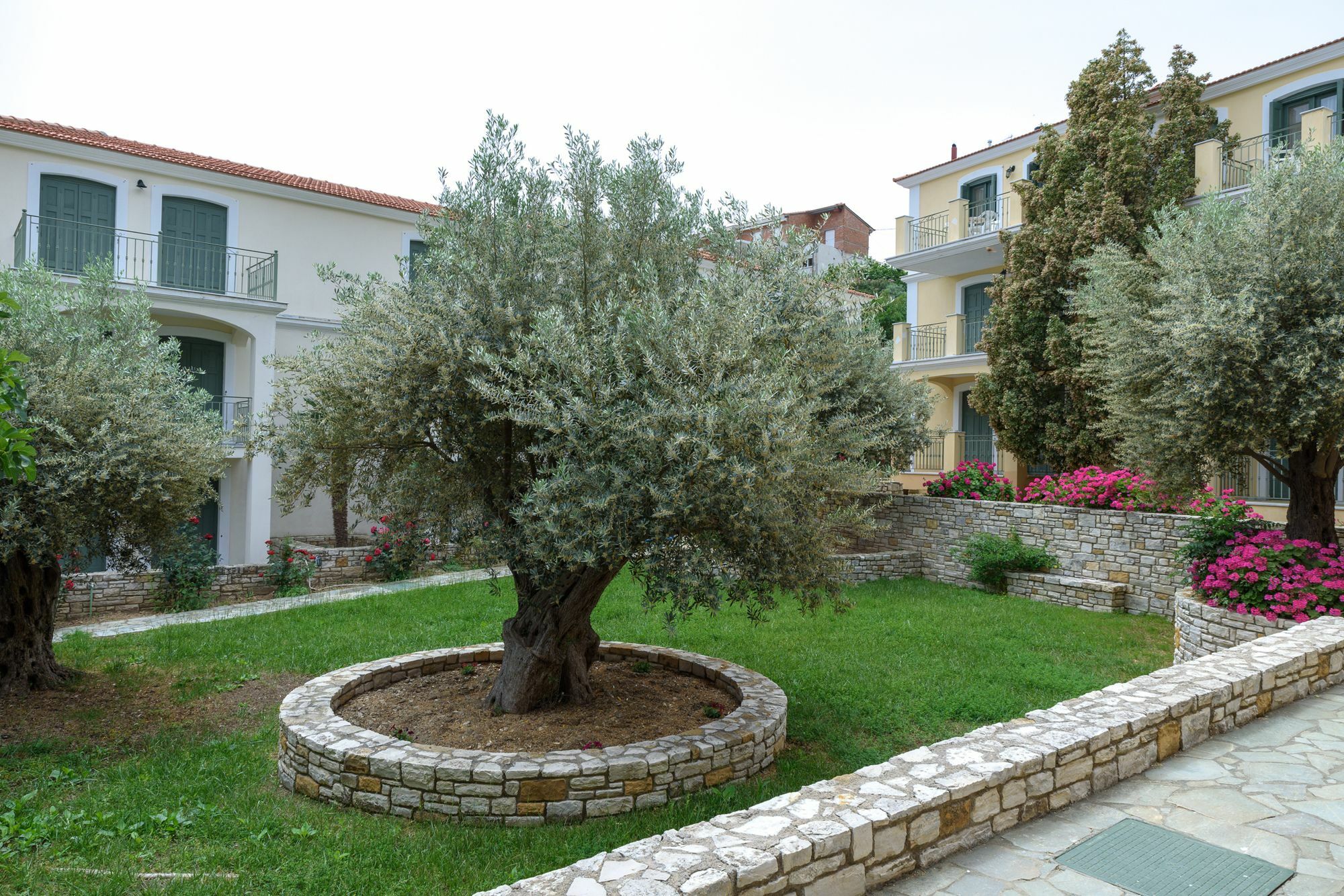 Aparthotel Kyveli