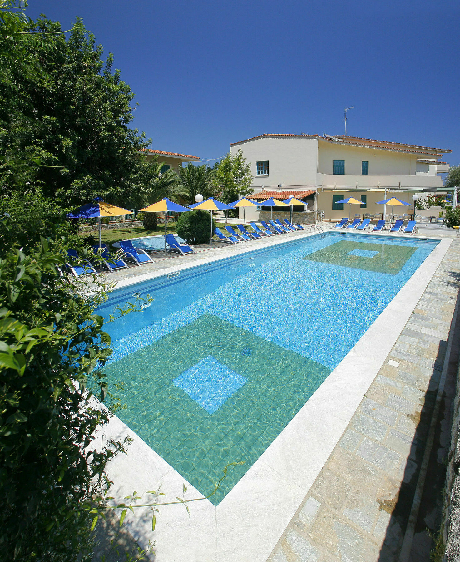 Kyveli Aparthotel