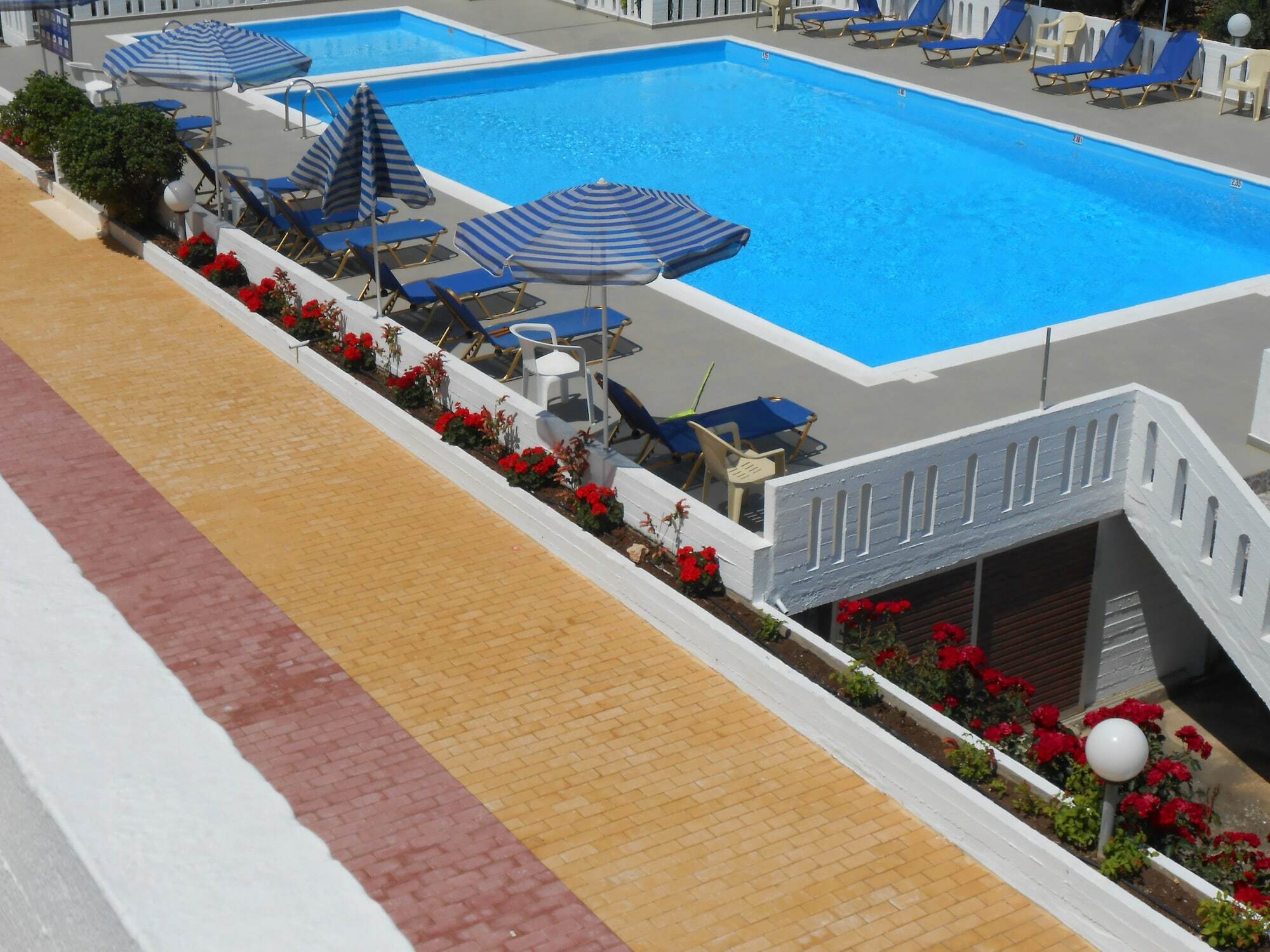 Aparthotel Villas Michalis