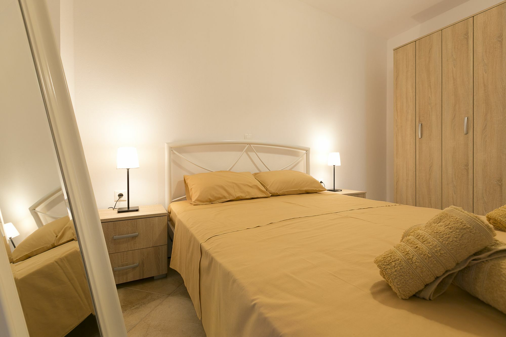 Apartment Velia Boutique *