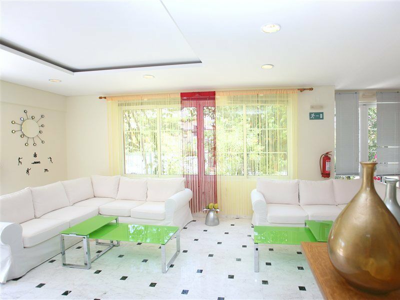 Aparthotel Apelia