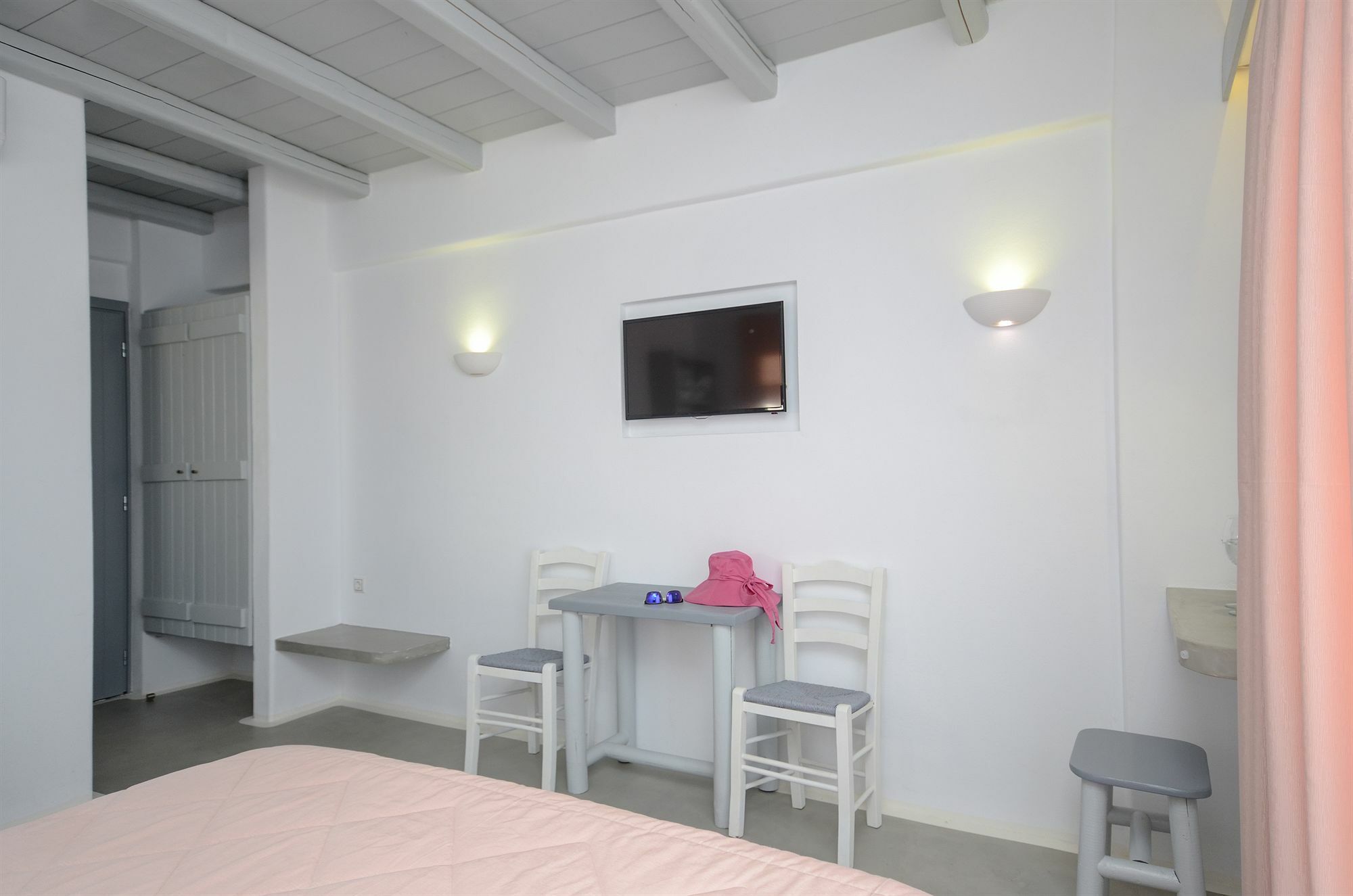 Naxian Althea Apartment