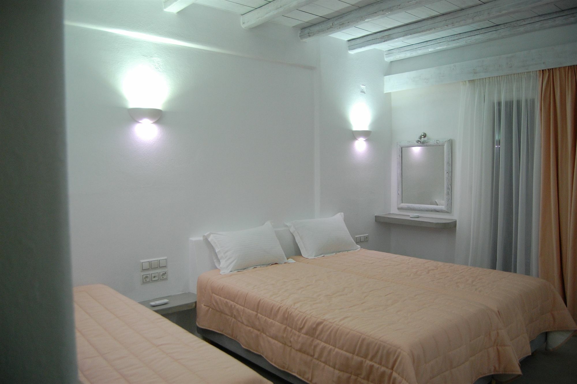 Naxian Althea Apartment *