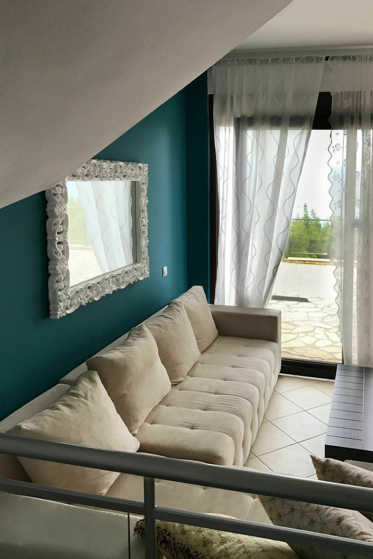 Paressa Villa *