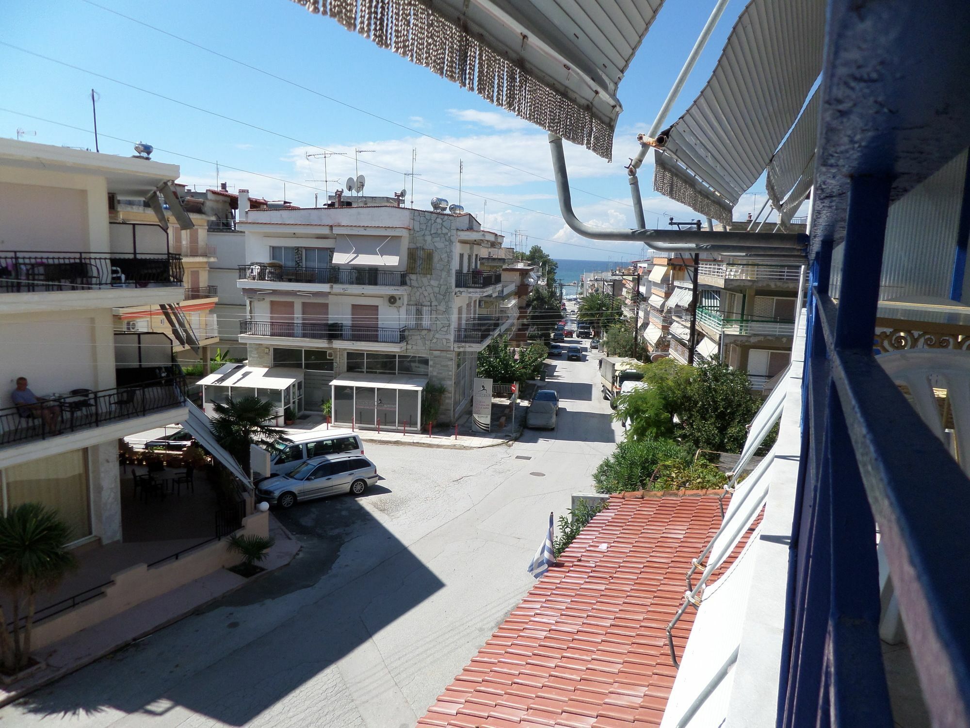 Artemis & Apartment