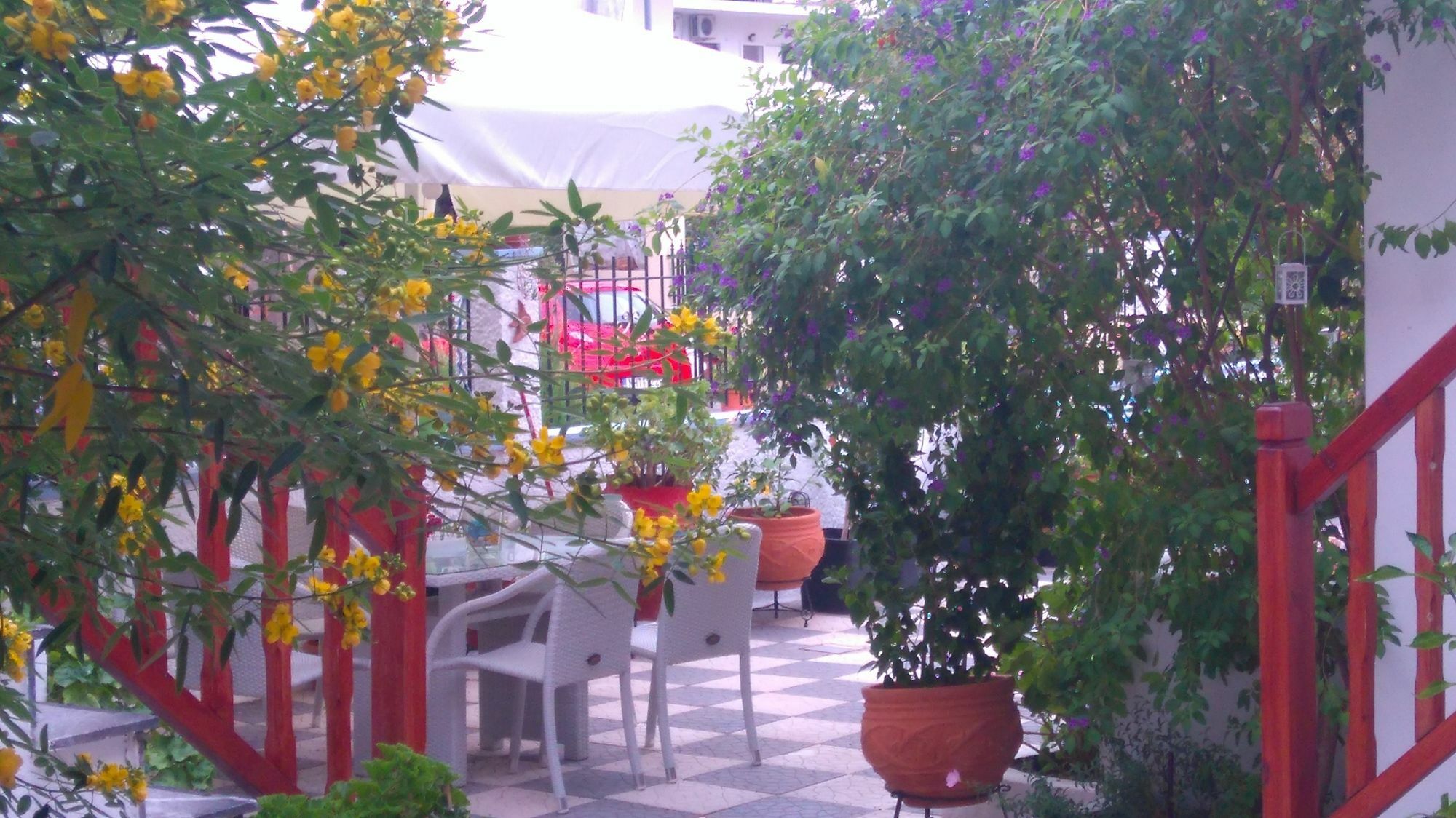 Amalthia Skiathos Town