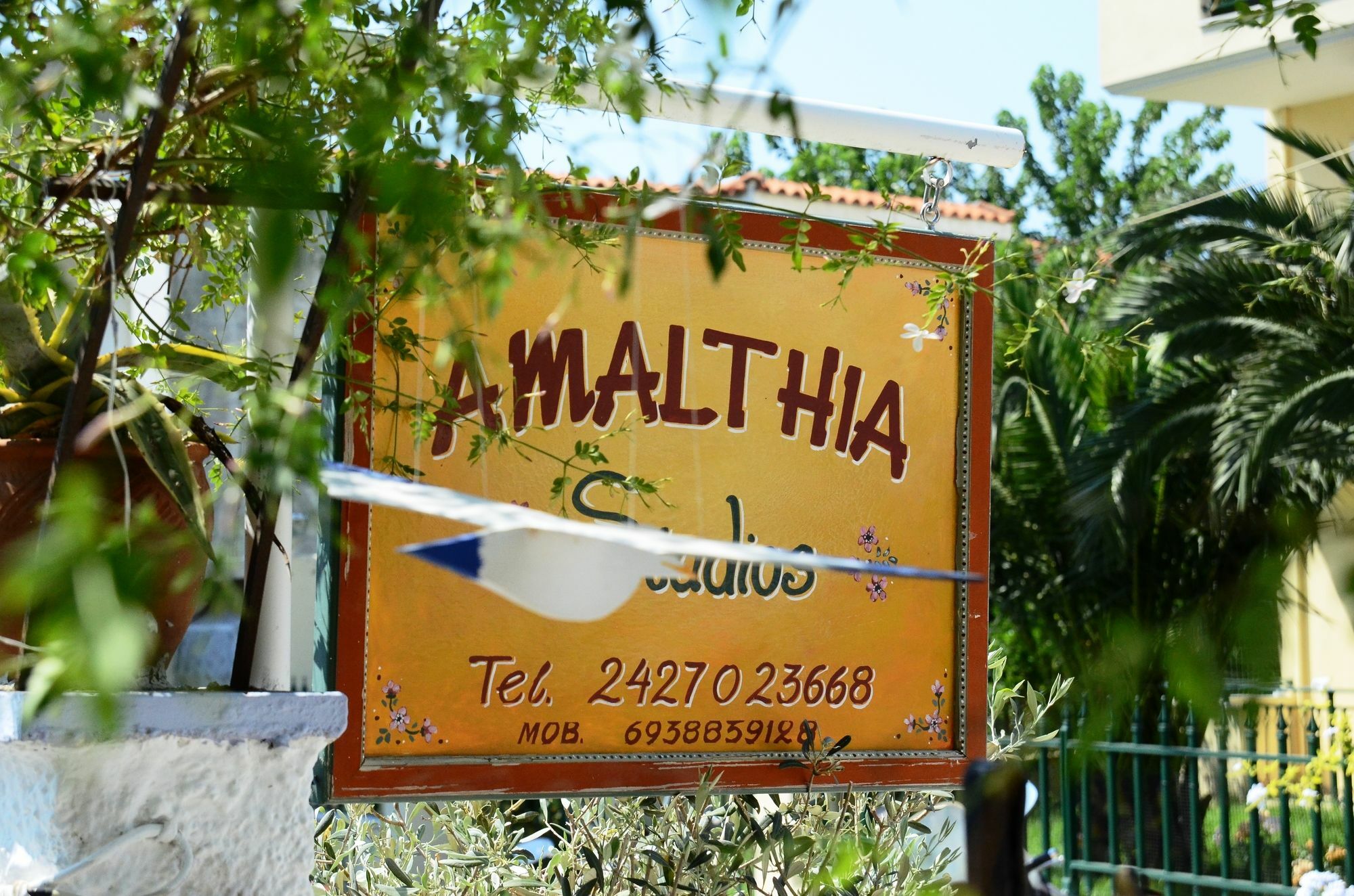 Amalthia Apartment *